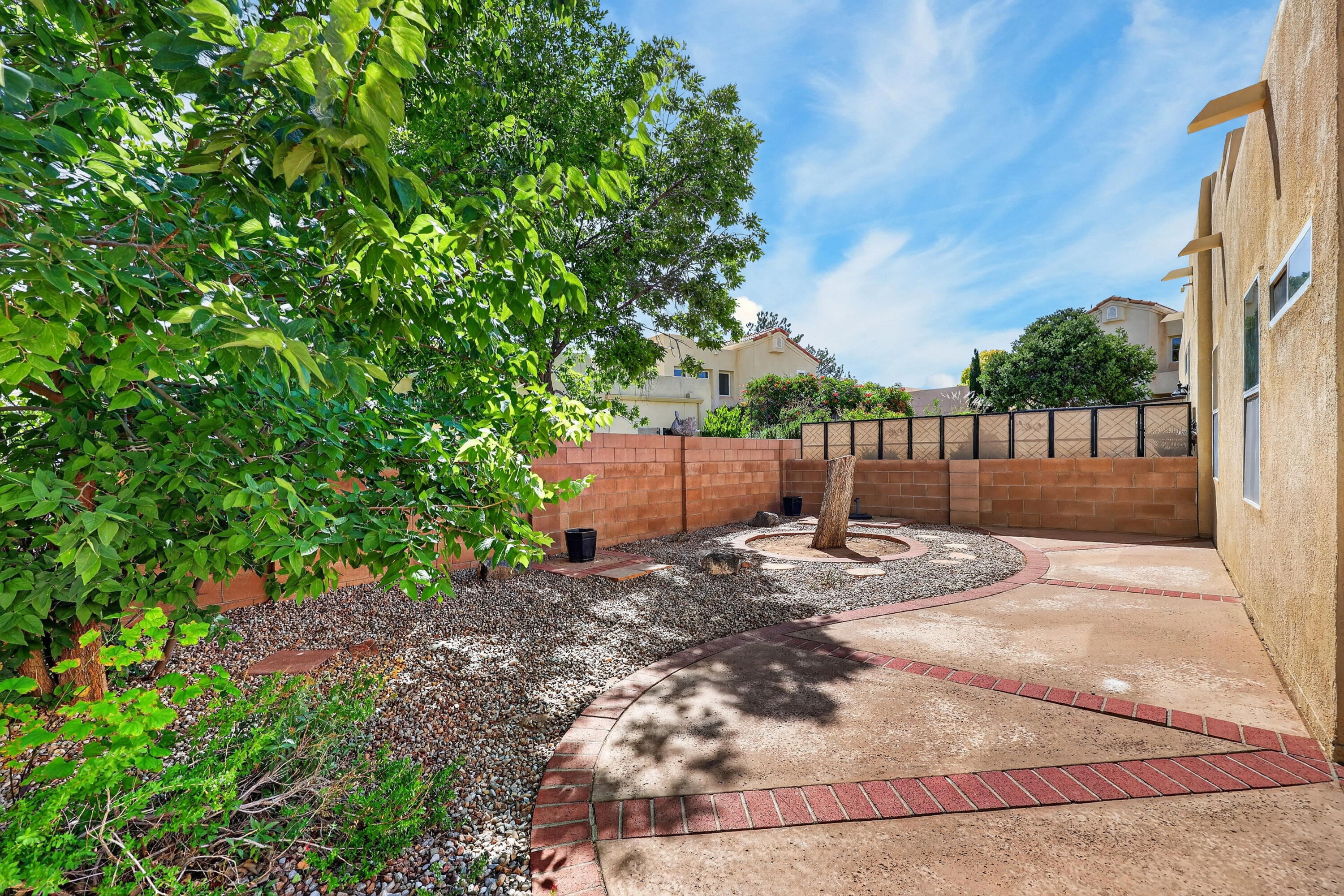 Photo 12 — 3137 Renaissance Loop SE