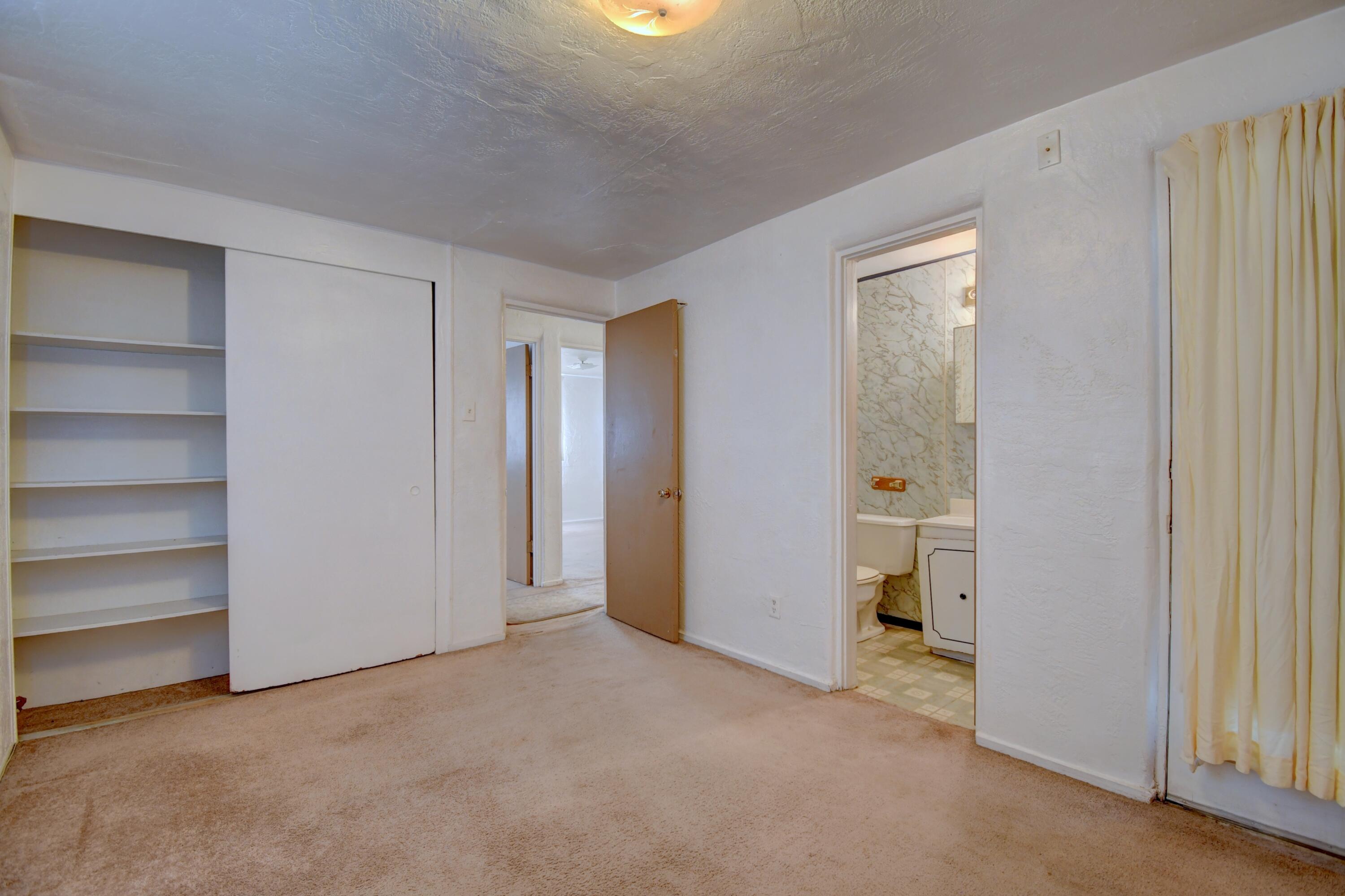 Photo 12 — 3401 Alvarado Drive NE