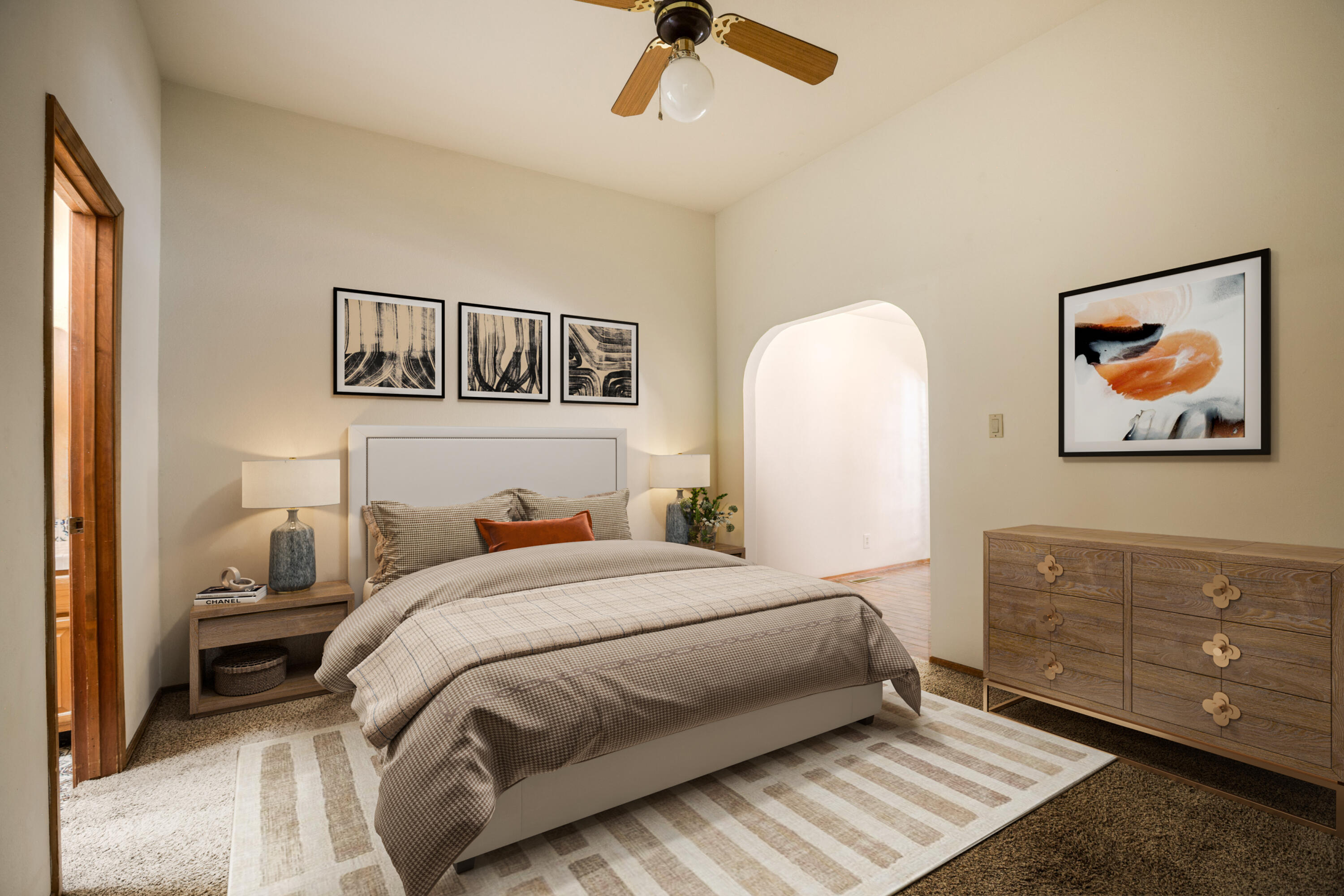 Photo 12 — 9936 Osuna Road NE