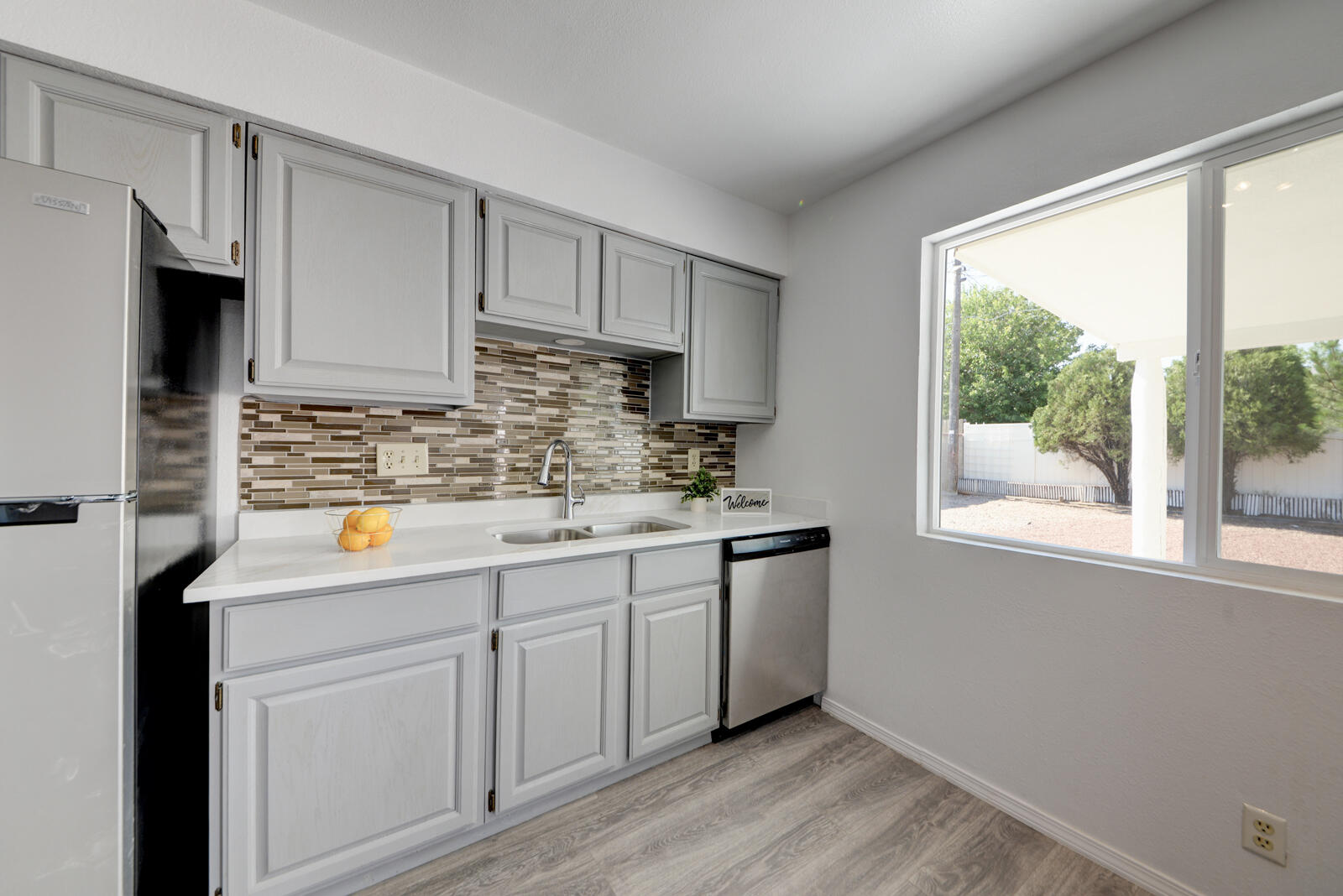 Photo 19 — 1444 Loma Hermosa Court NW