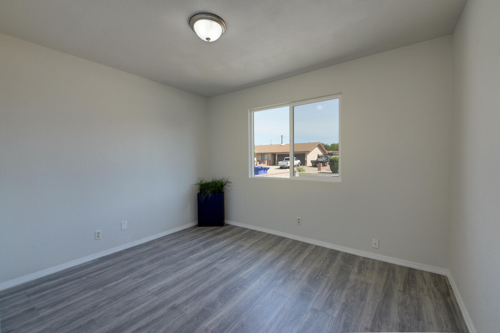 Photo 8 — 1444 Loma Hermosa Court NW