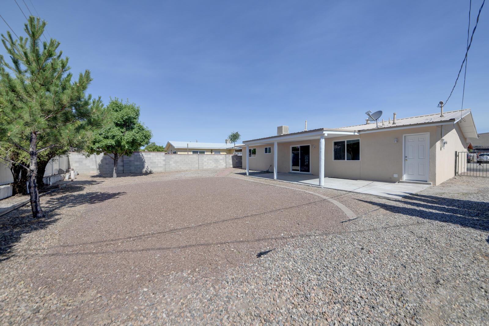 Photo 5 — 1444 Loma Hermosa Court NW