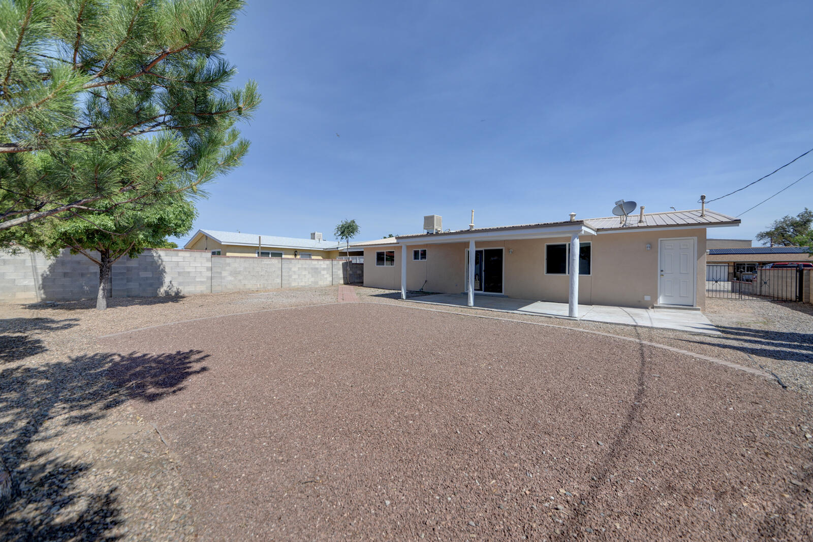 Photo 4 — 1444 Loma Hermosa Court NW