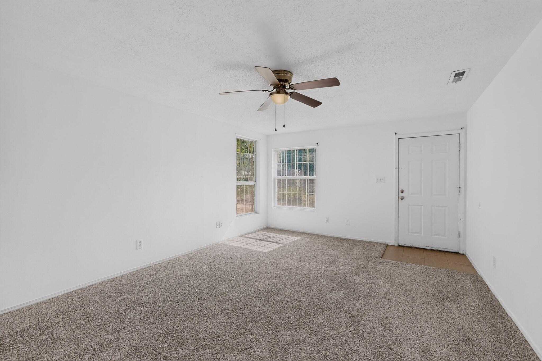 Photo 7 — 915 Pacific Avenue SW