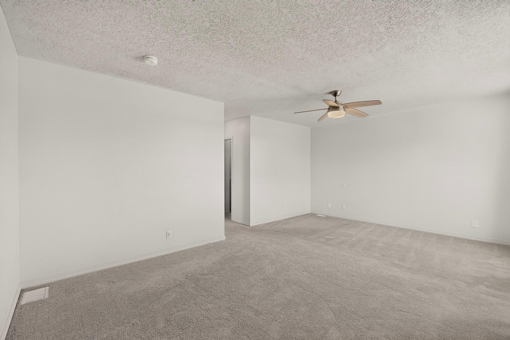 Photo 17 — 5416 Overlook Drive NE