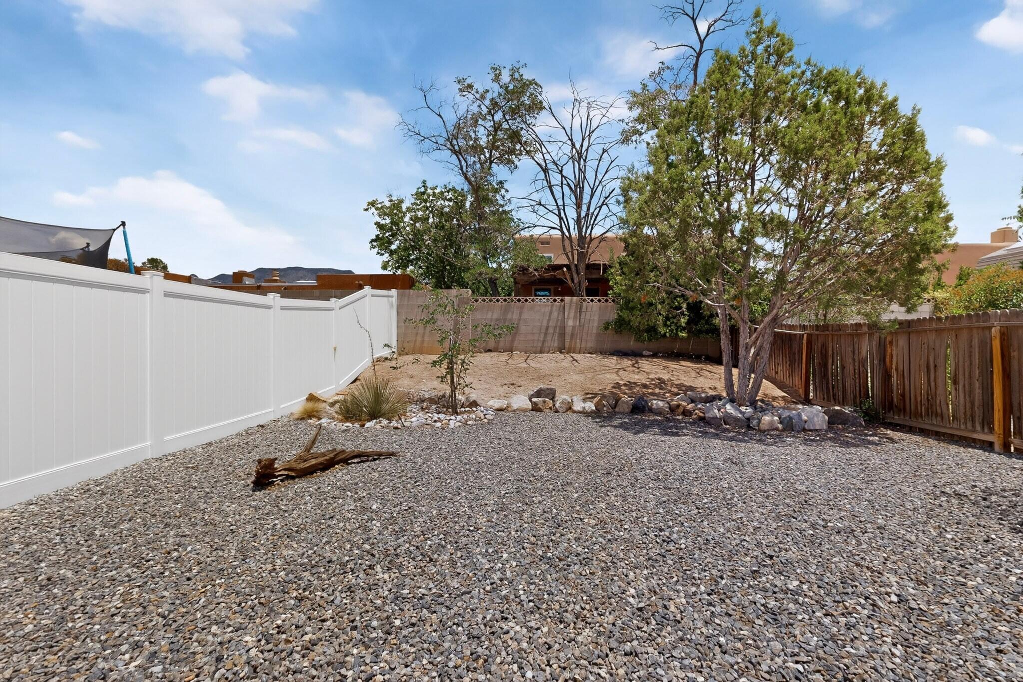 Photo 7 — 5416 Overlook Drive NE