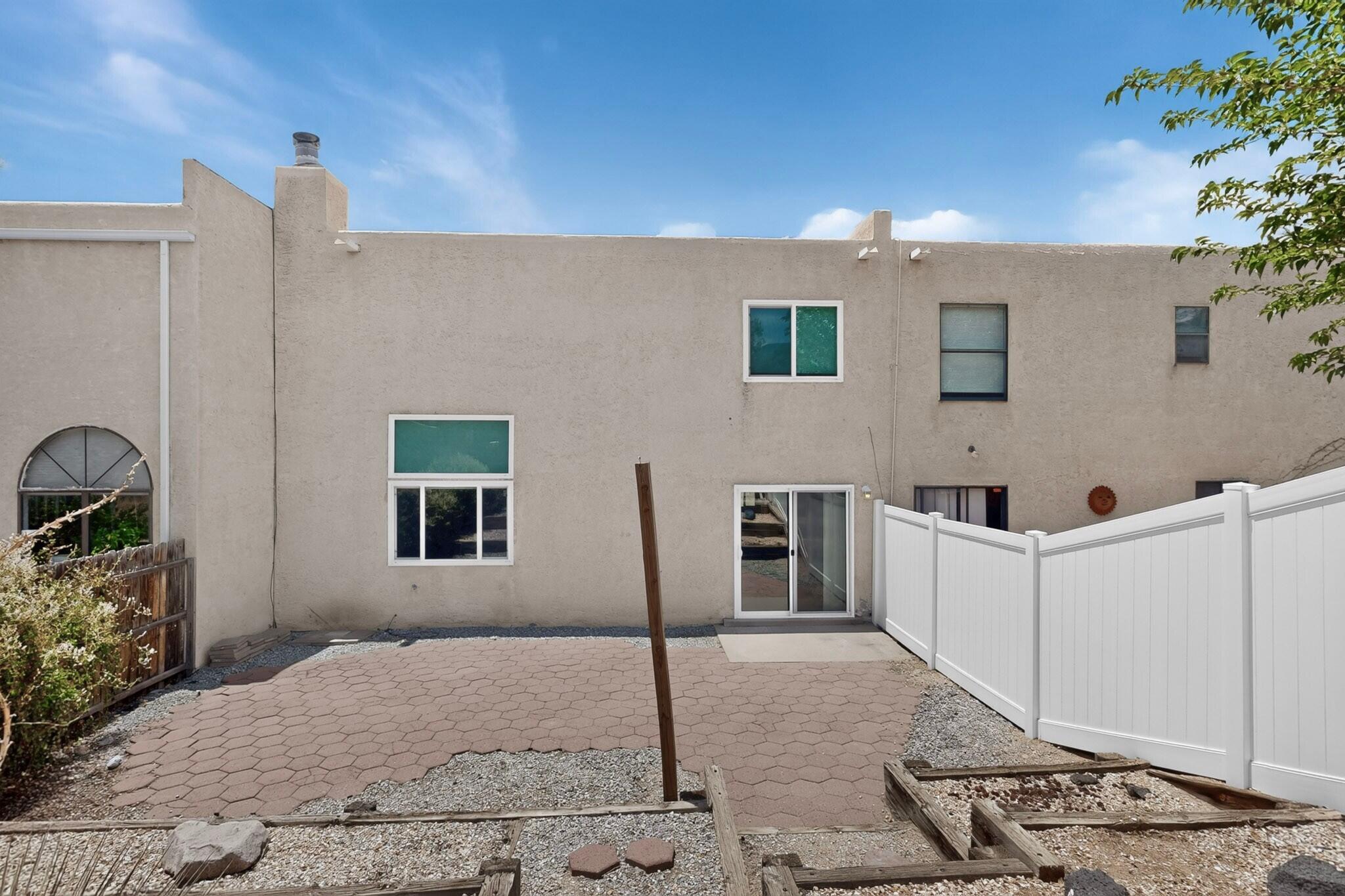 Photo 6 — 5416 Overlook Drive NE
