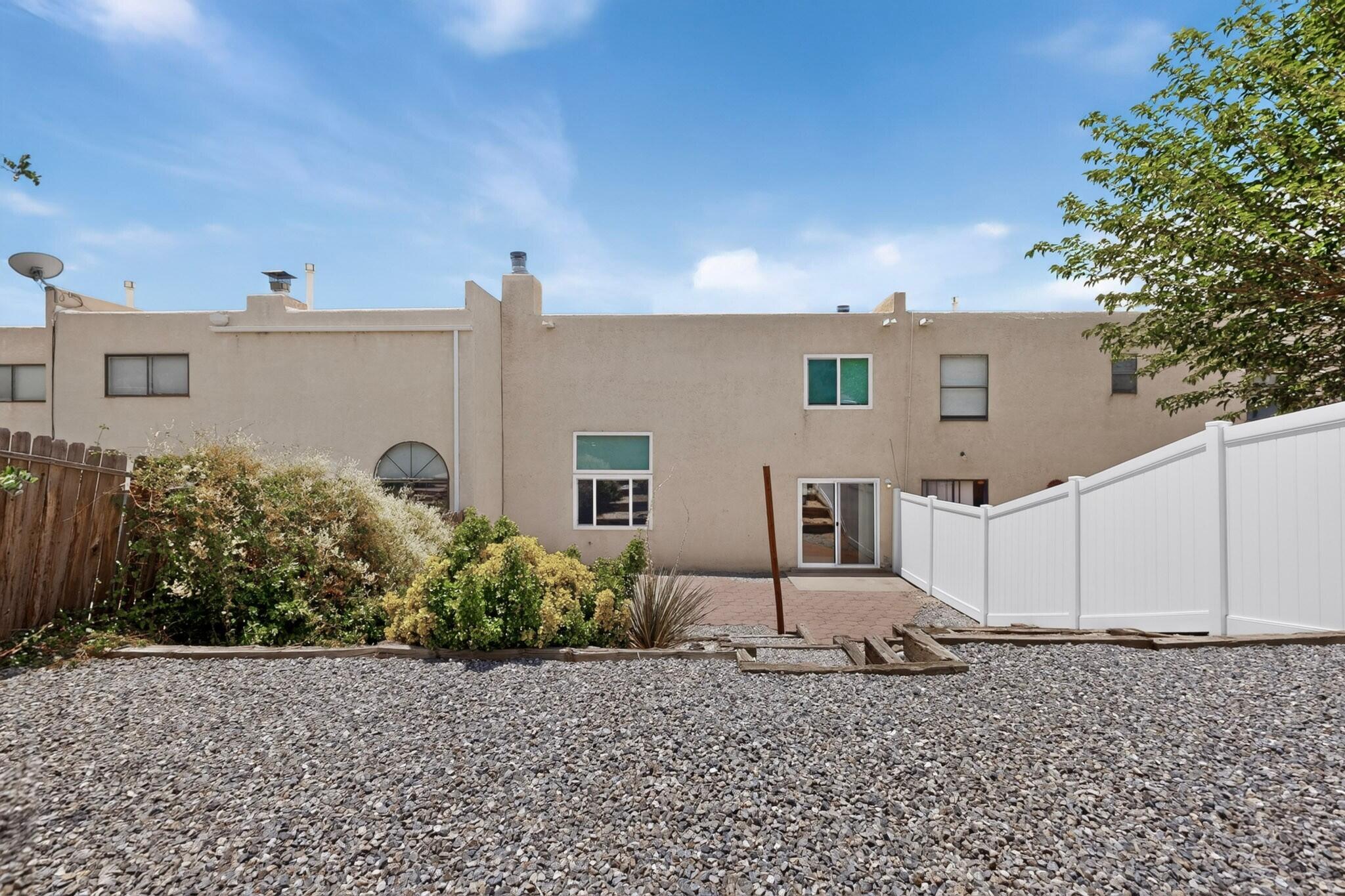 Photo 5 — 5416 Overlook Drive NE