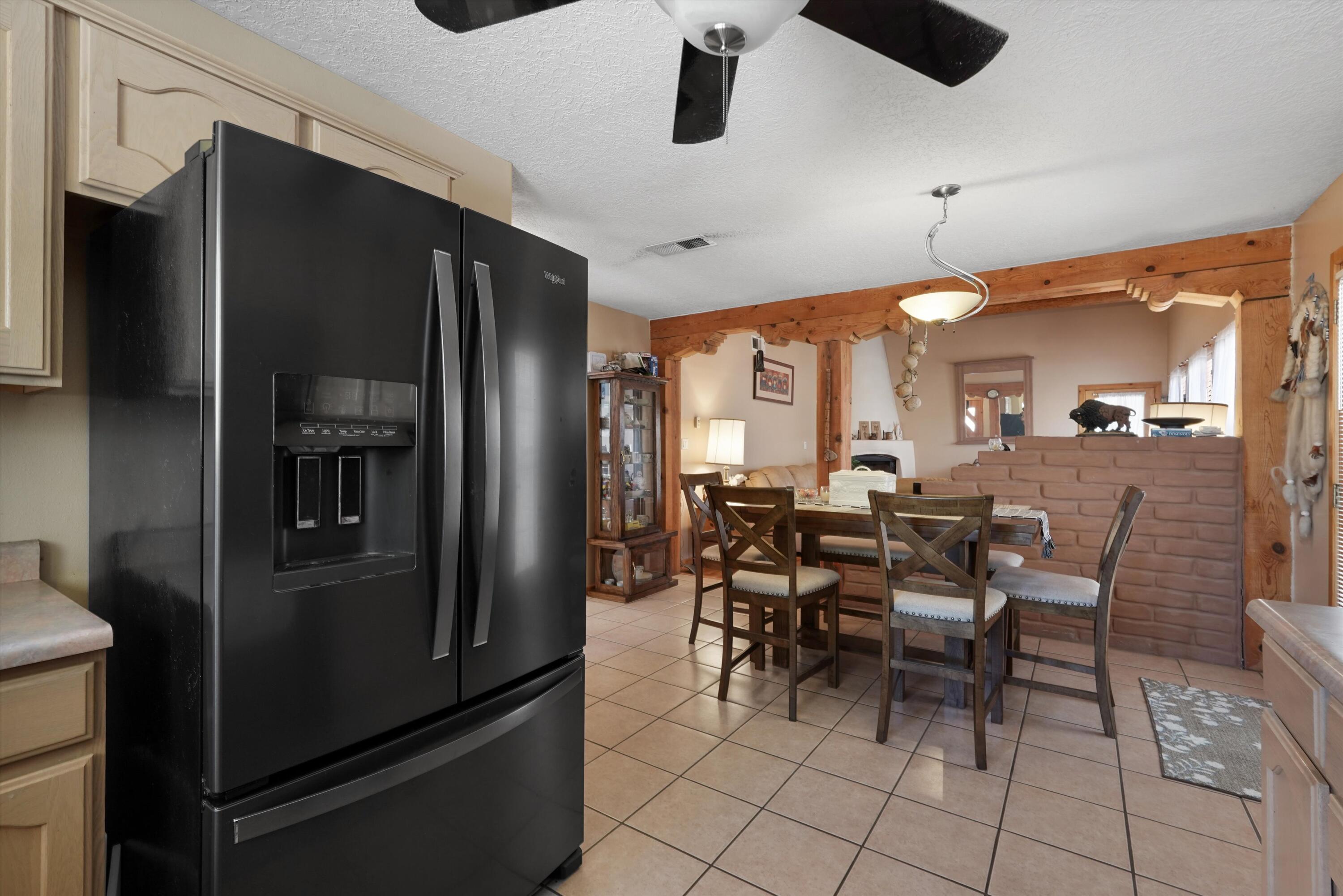 Photo 20 — 6128 Nassif Court NW