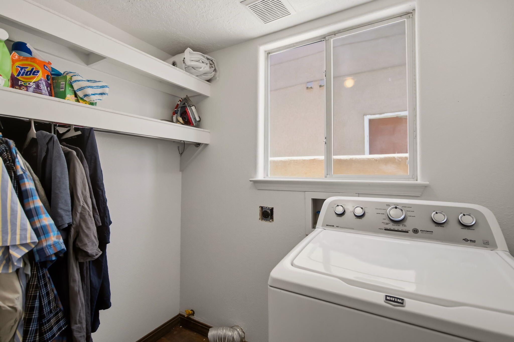 Photo 14 — 5313 La Colonia Drive NW