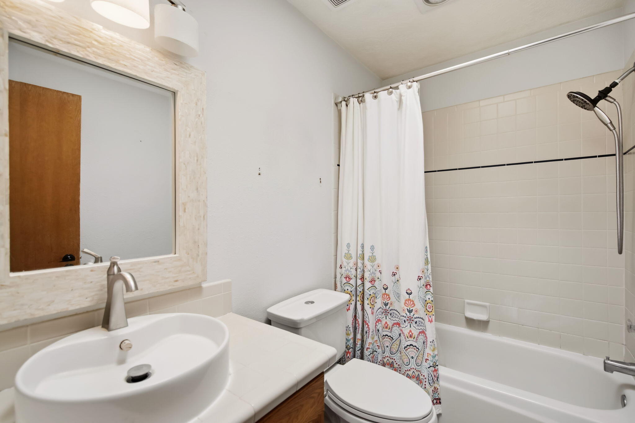 Photo 13 — 5313 La Colonia Drive NW