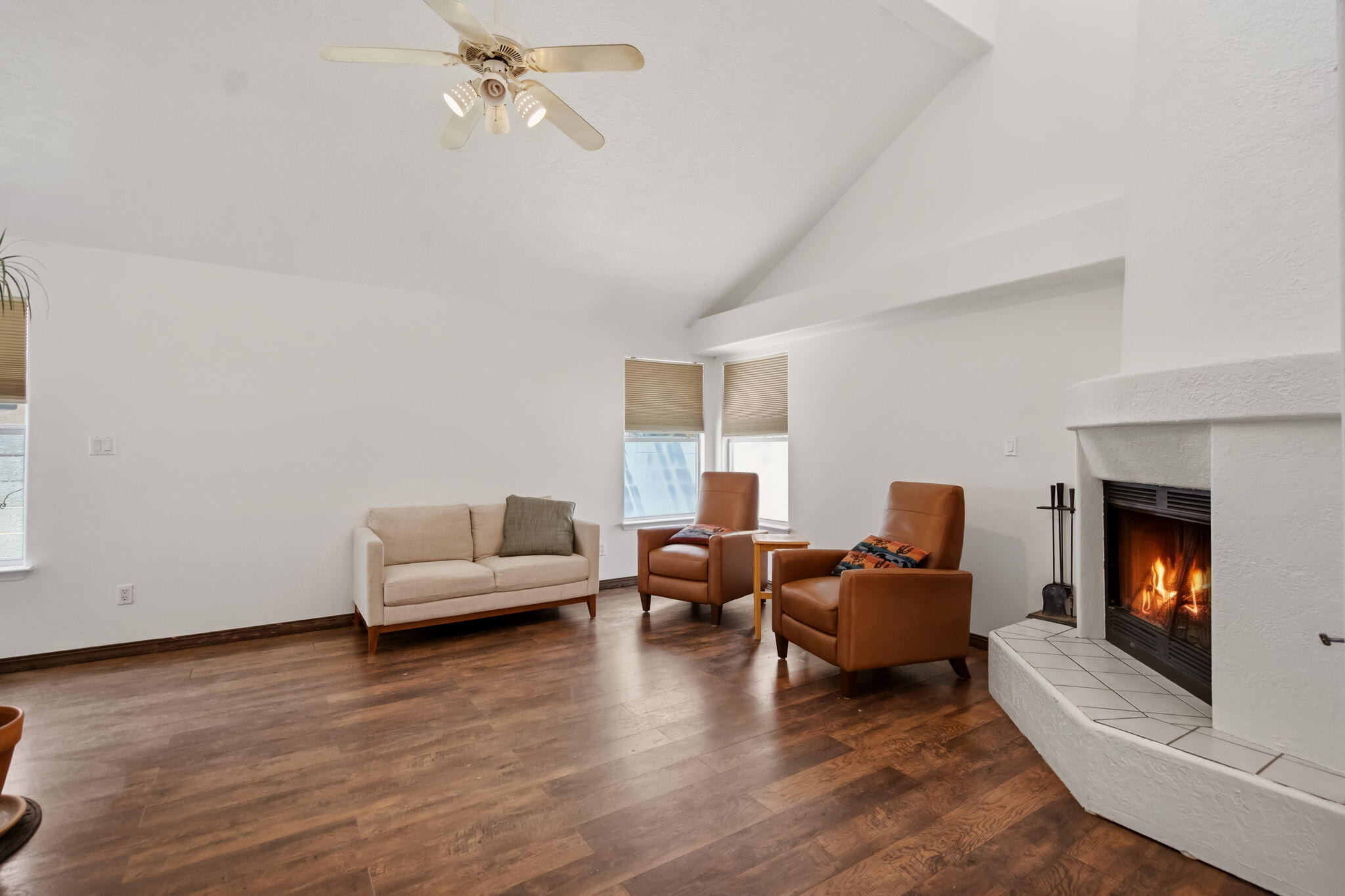 Photo 20 — 5313 La Colonia Drive NW