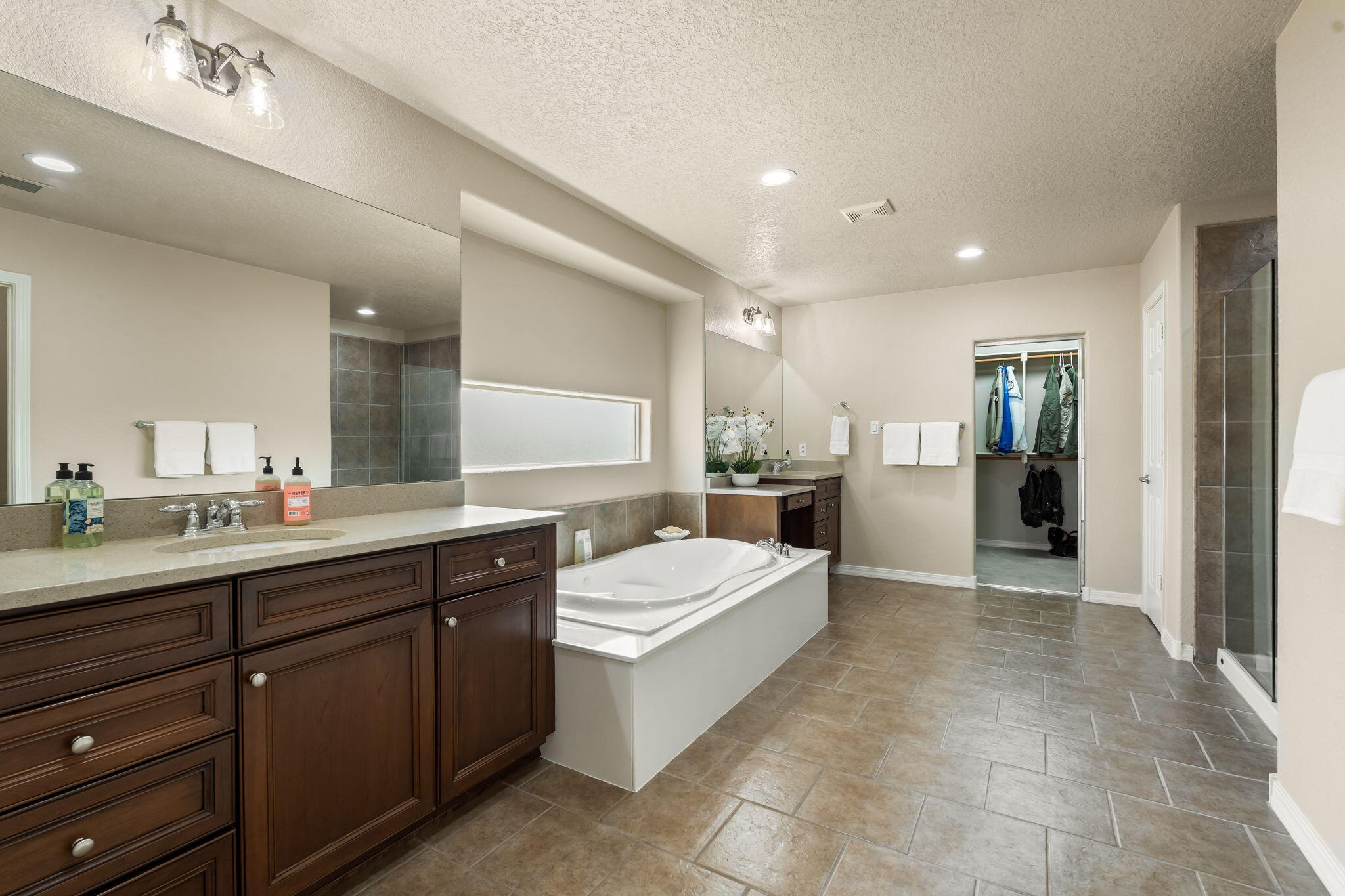 Photo 4 — 4336 Bentgrass Meadows NE