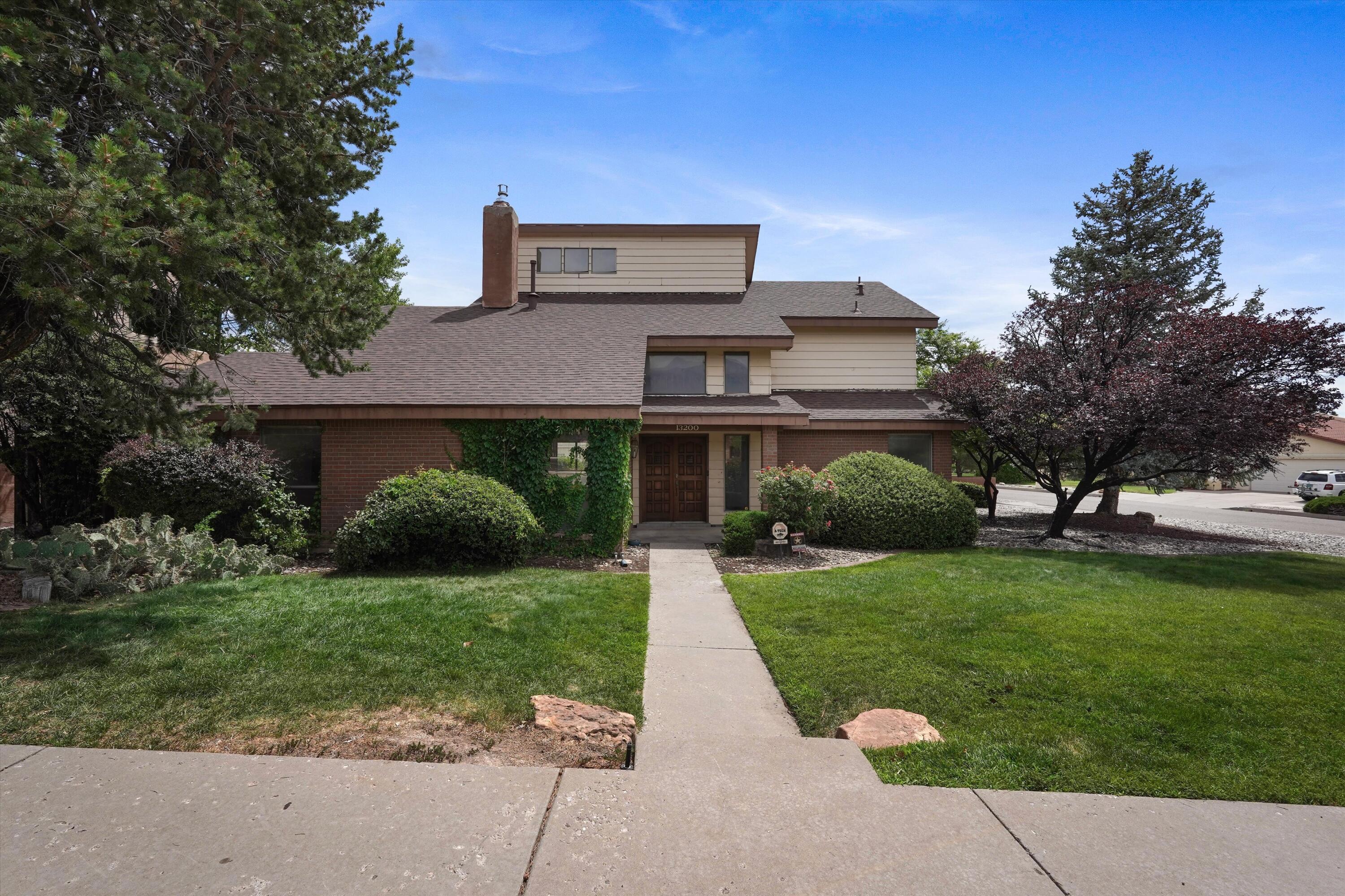 13200 Manitoba Drive NE, Albuquerque, NM 87111
