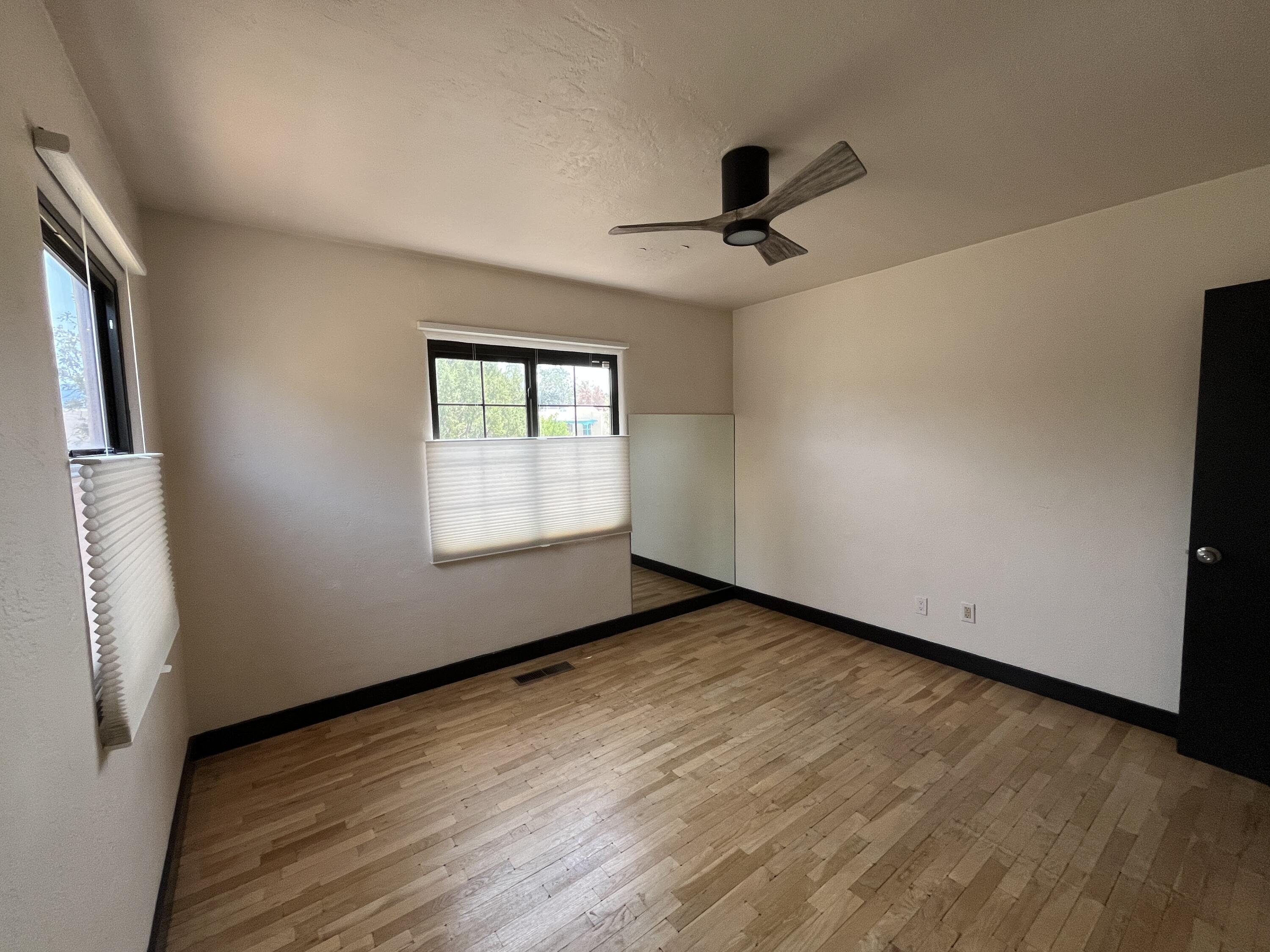 Photo 13 — 315 Manzano Street NE