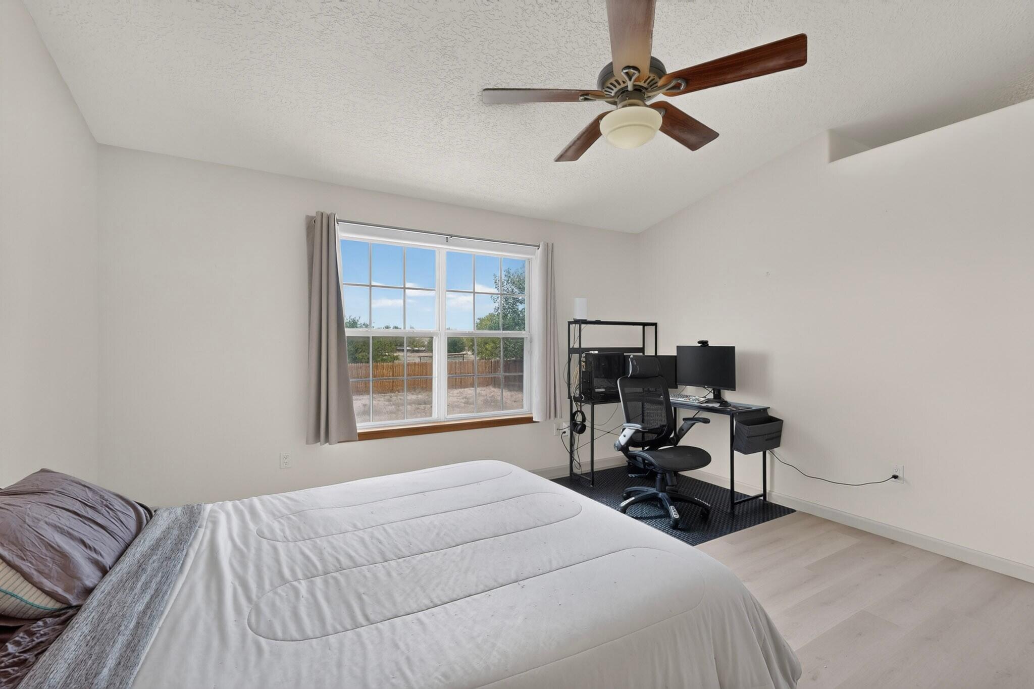 Photo 15 — 53 Juniper Avenue