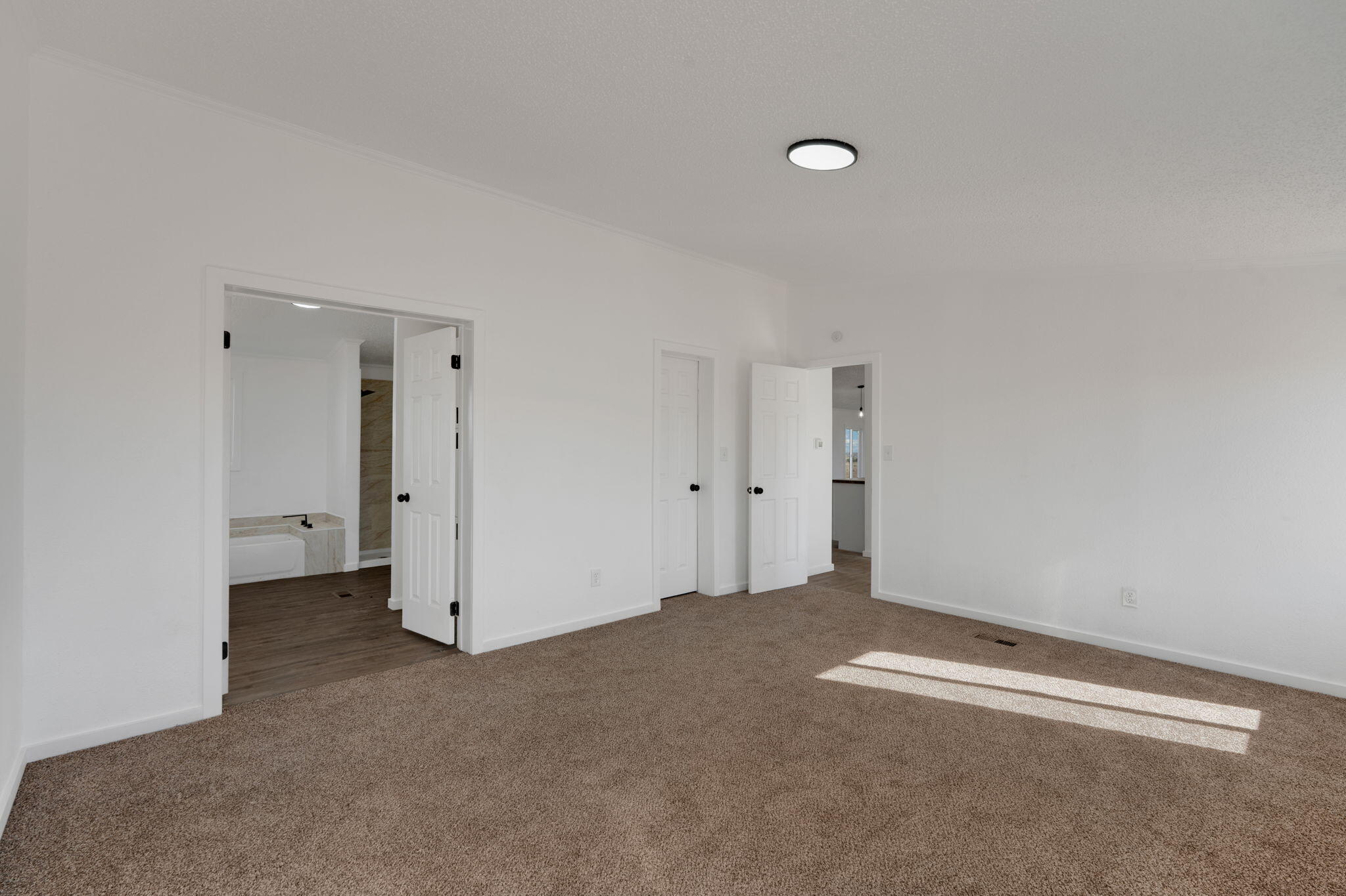 Photo 11 — 67 Highland Boulevard