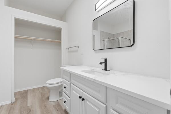 Photo 15 — 473 Garden Avenue SW