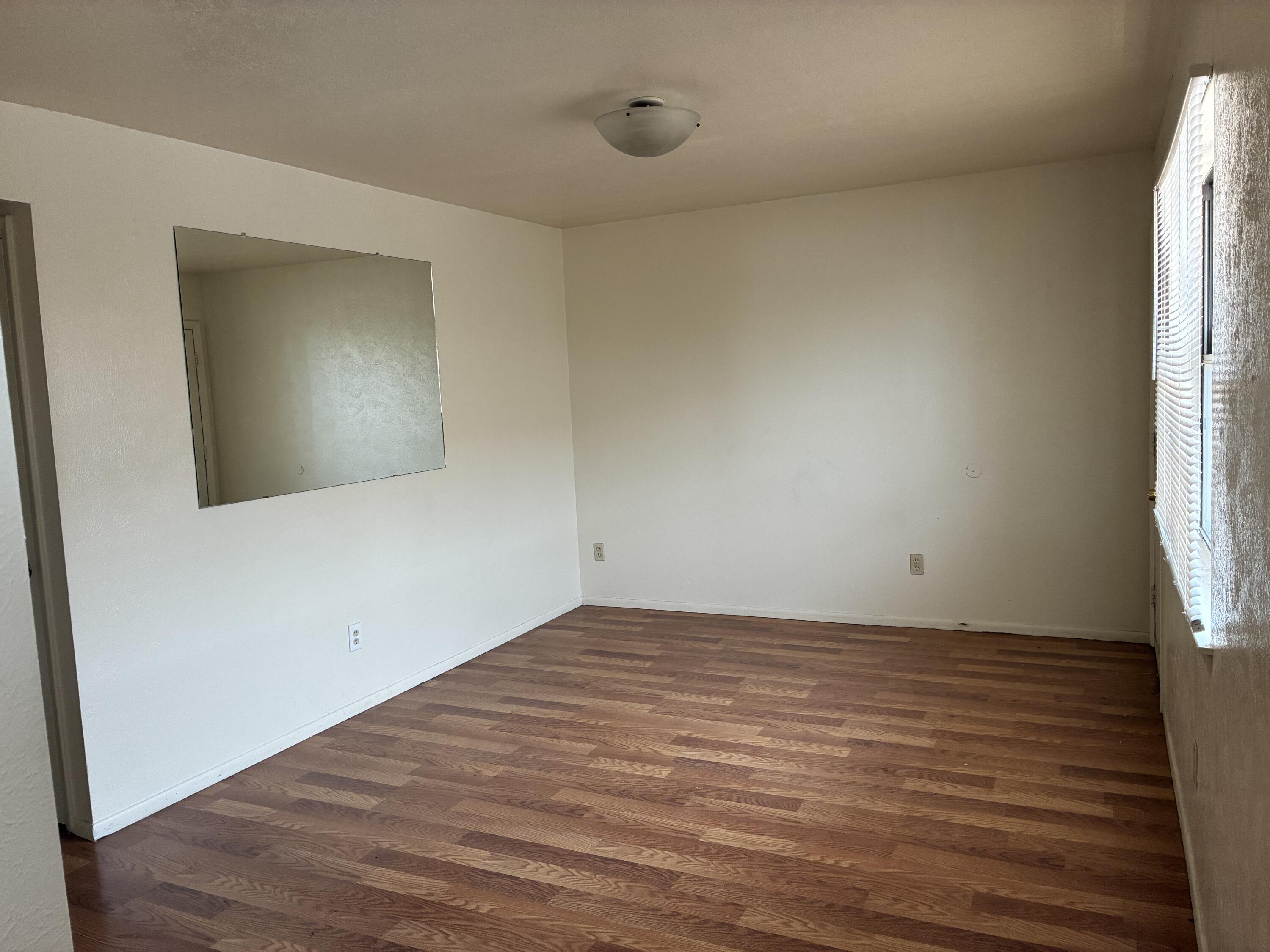 Photo 4 — 540 Ortiz Drive SE