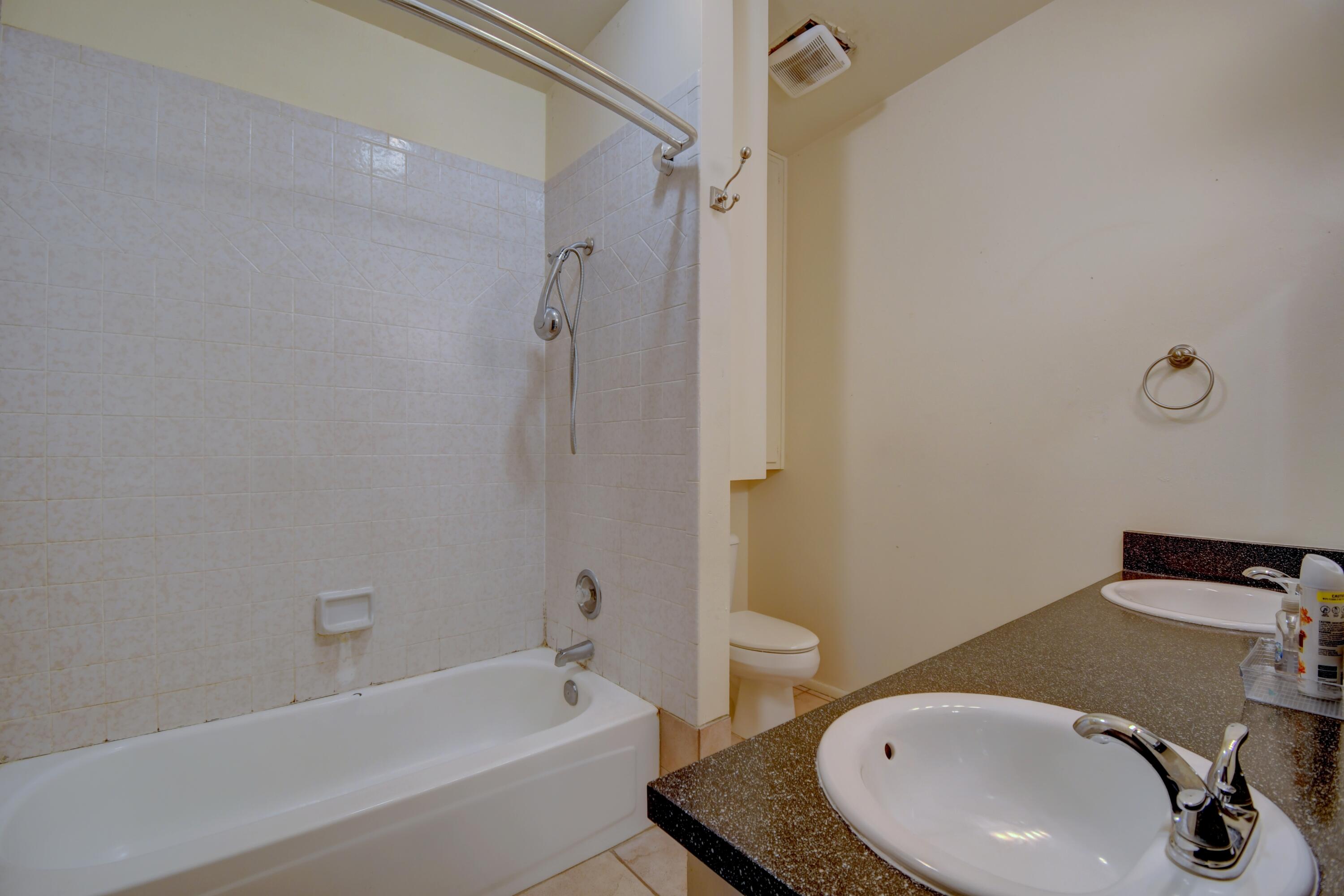 Photo 19 — 9730 Golf Course Road NW