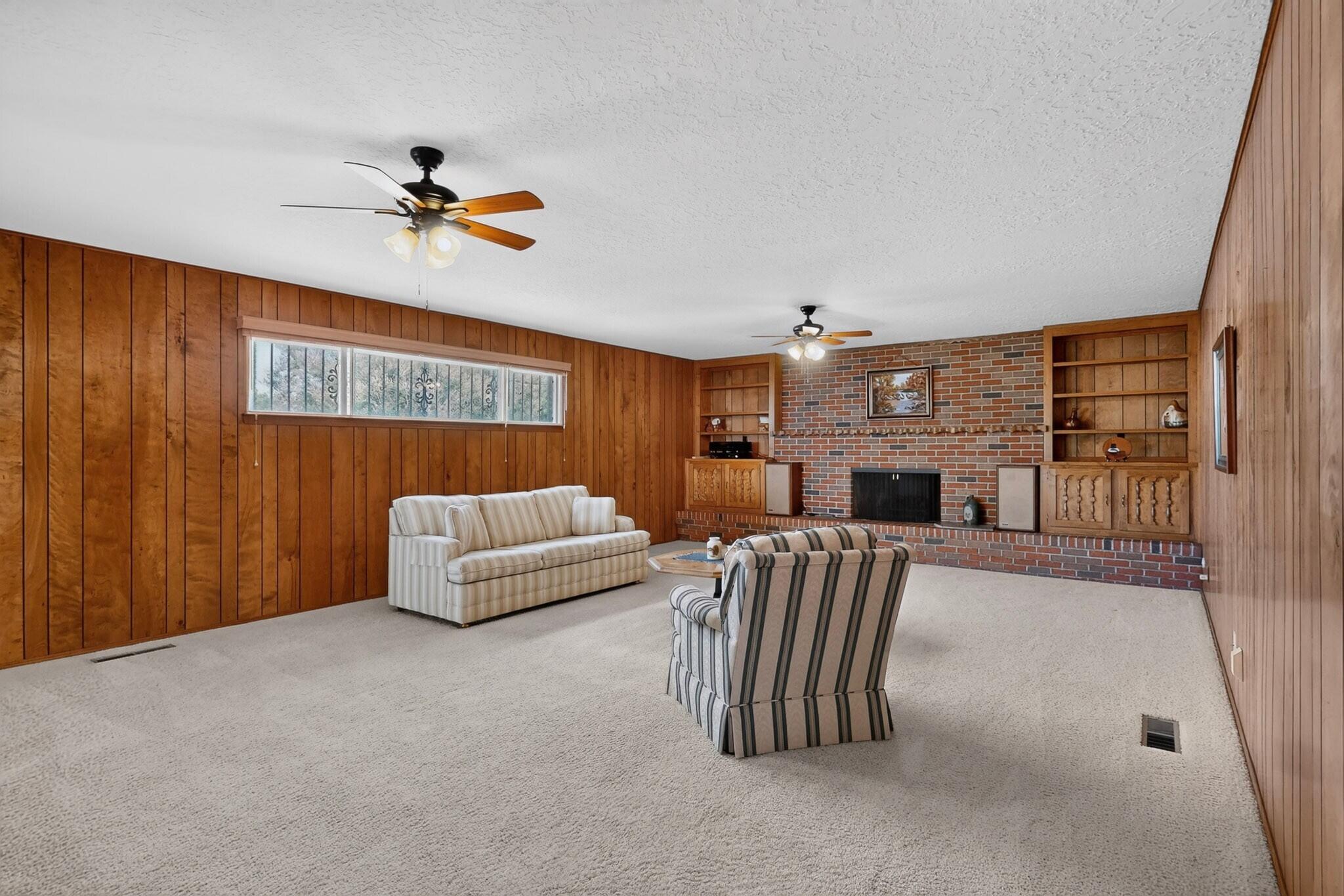 Photo 20 — 1119 Upland Drive NE