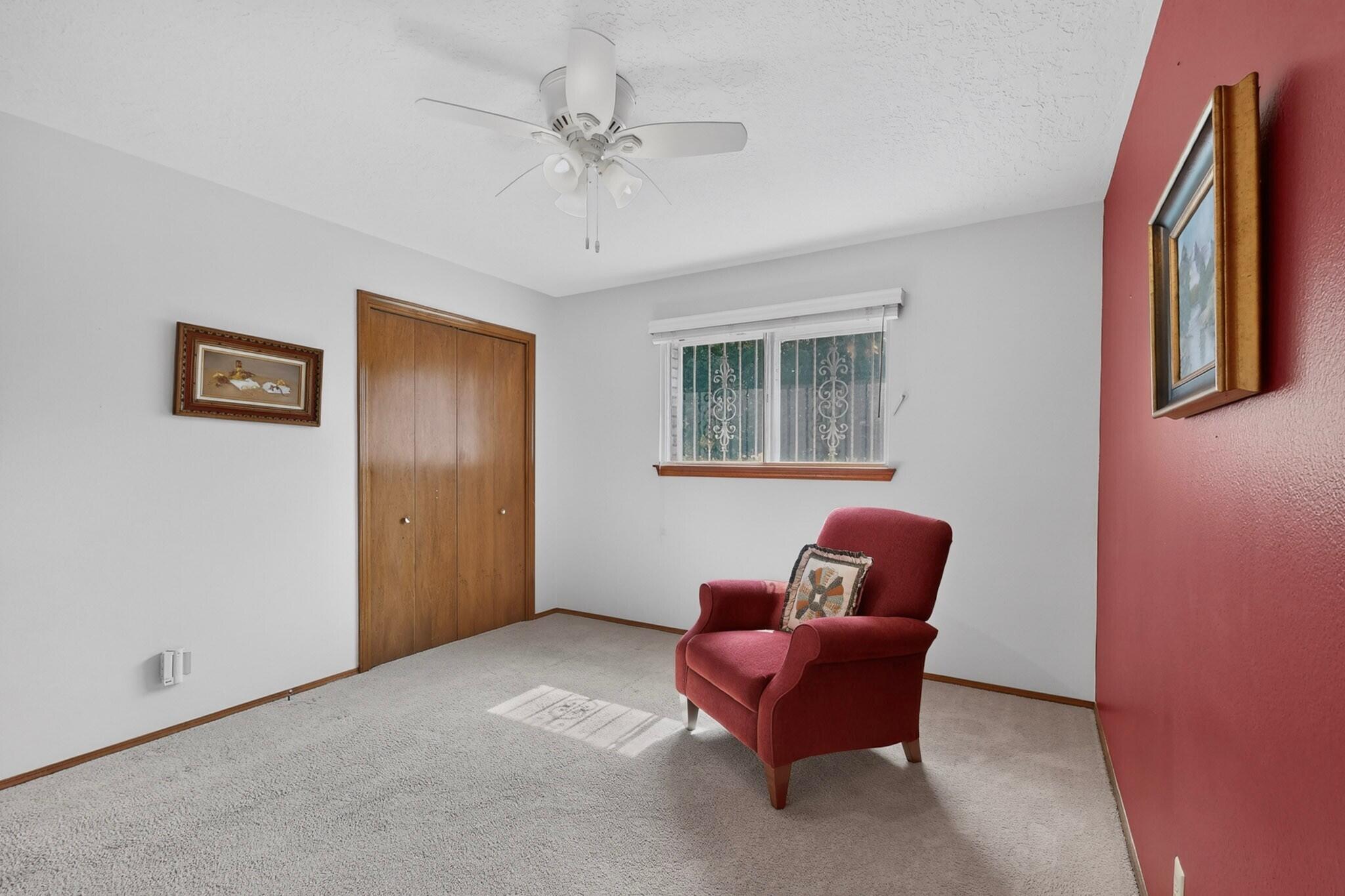 Photo 14 — 1119 Upland Drive NE