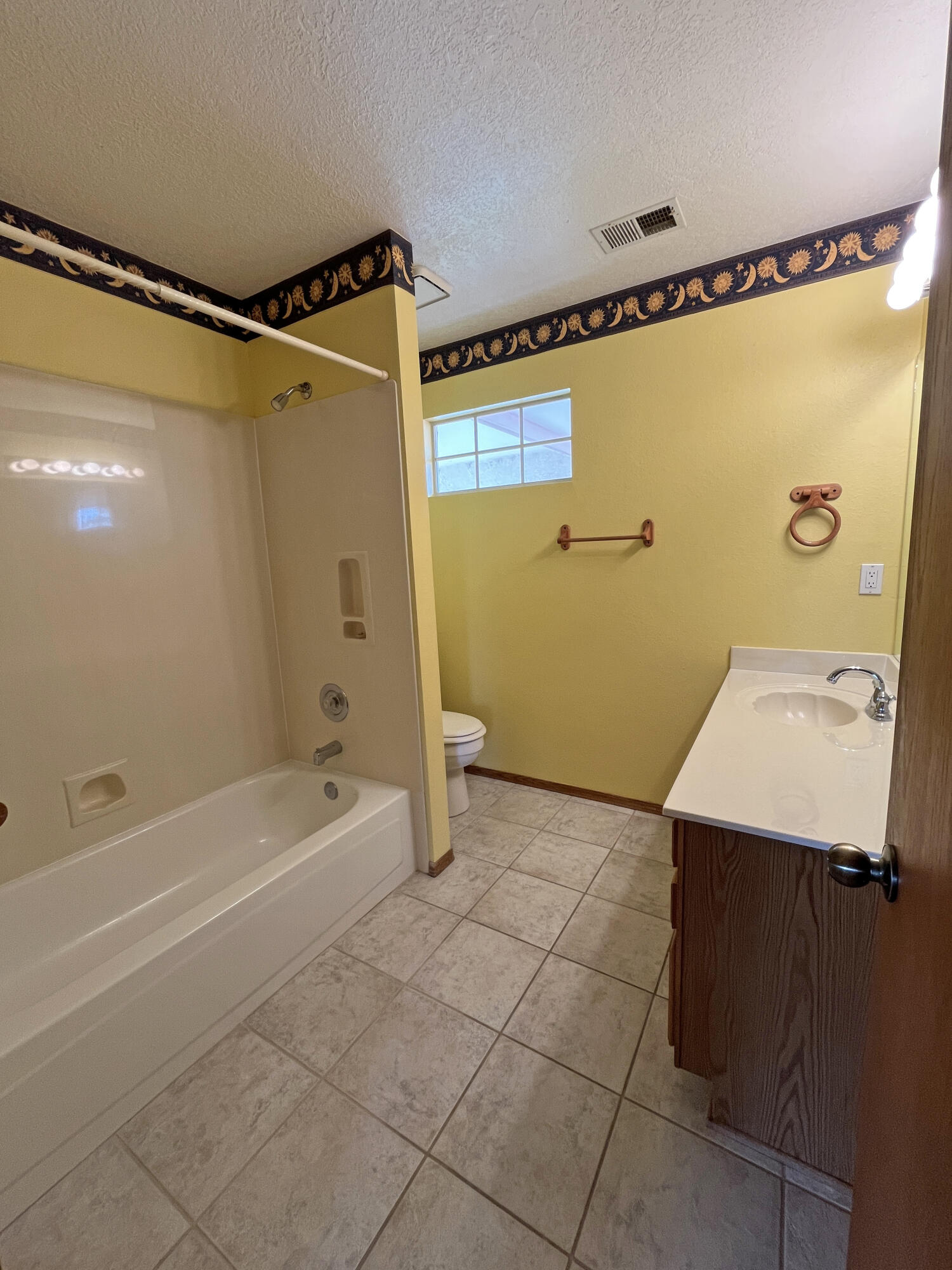 Photo 13 — 7908 Morris Rippel Place NE