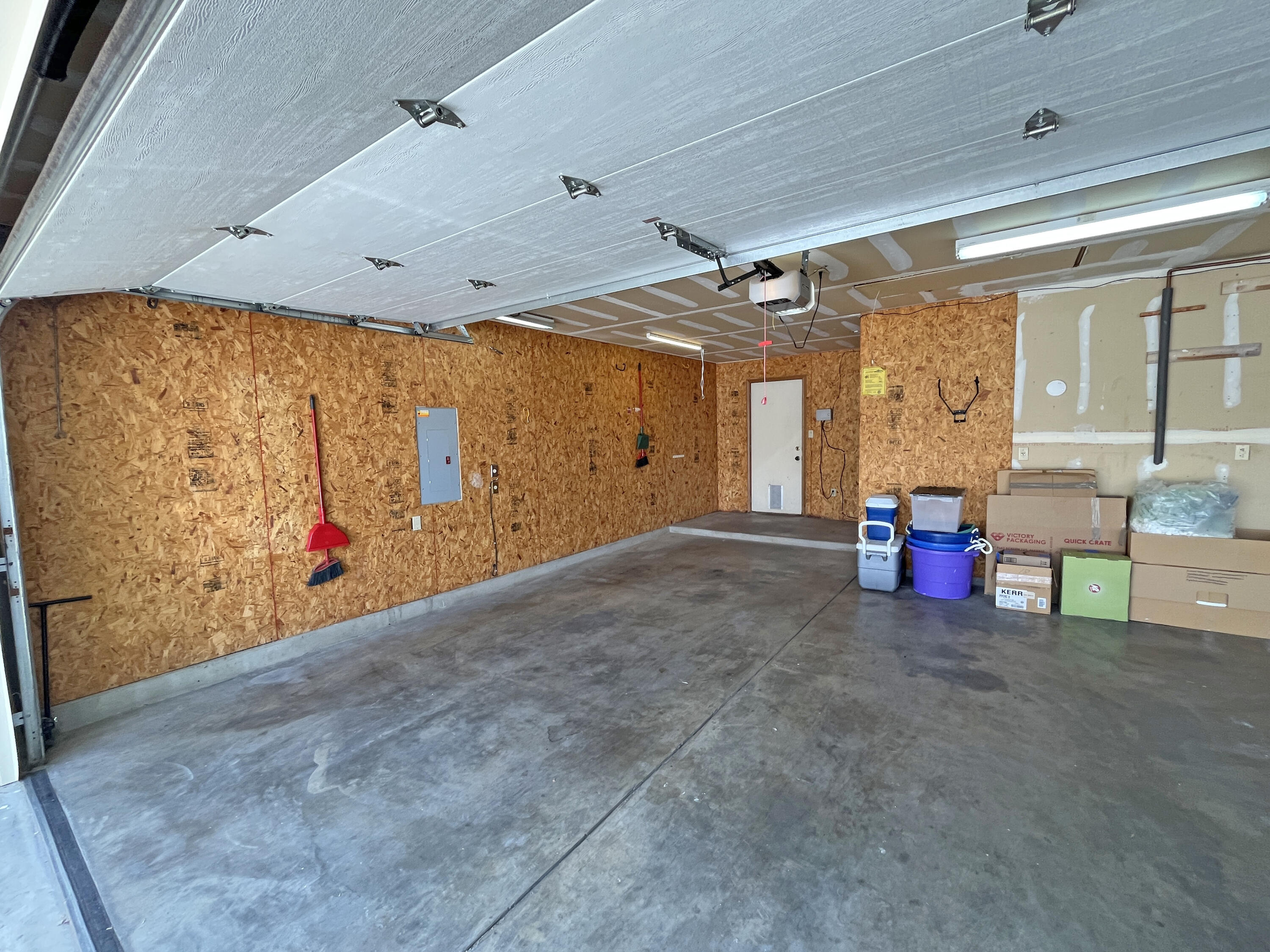 Photo 8 — 7908 Morris Rippel Place NE