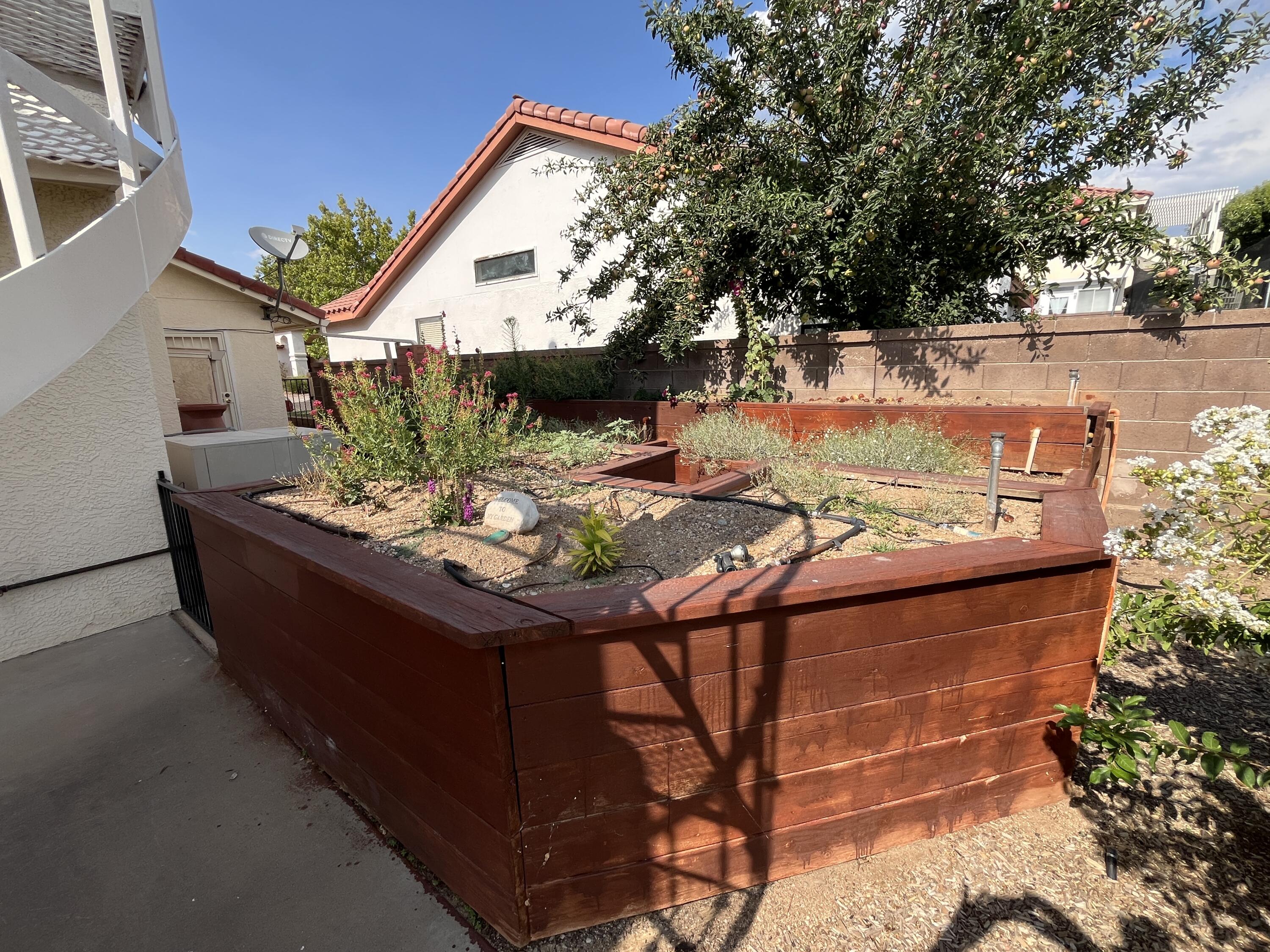 Photo 4 — 7908 Morris Rippel Place NE