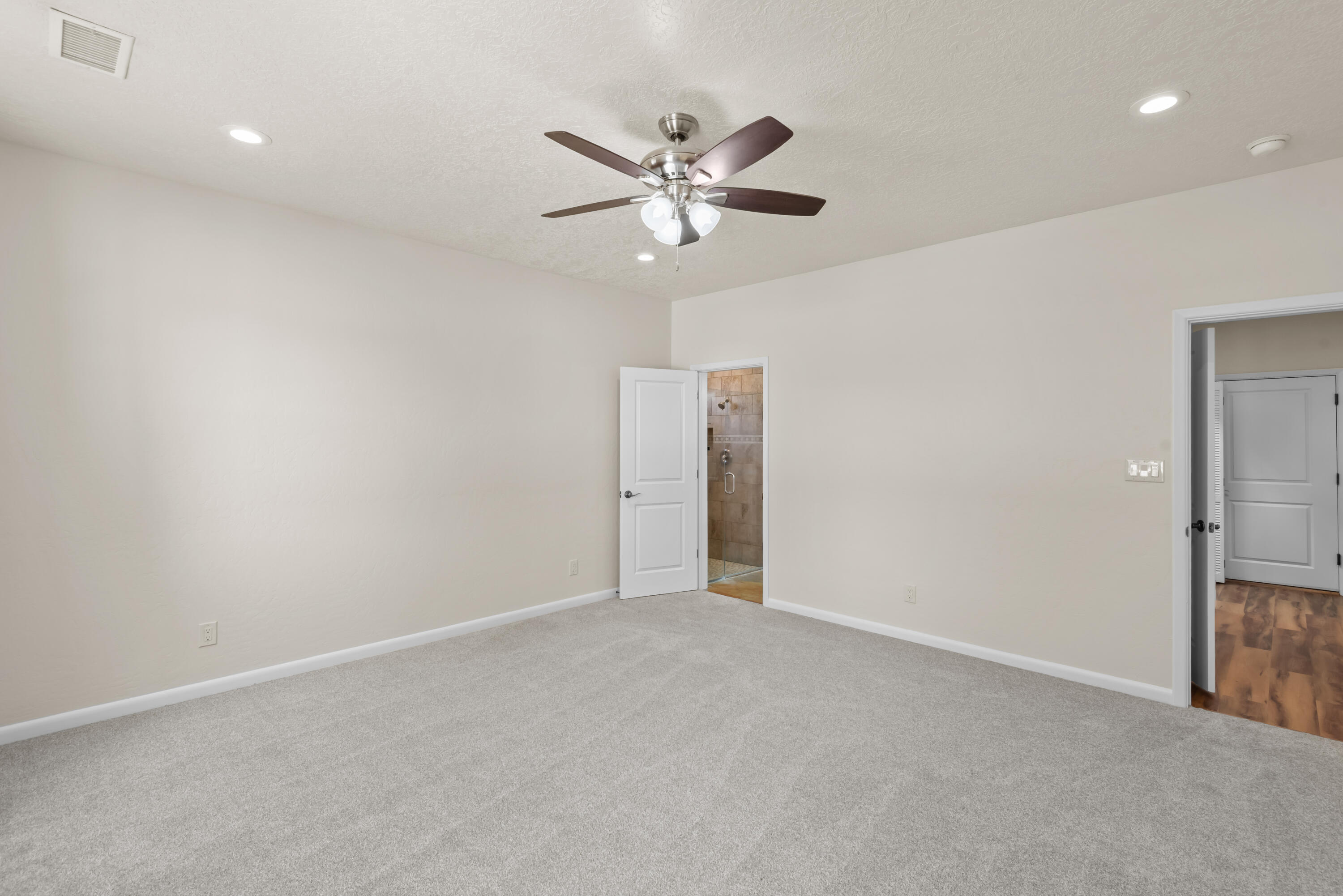 Photo 4 — 480 Paseo Dulcelina Road