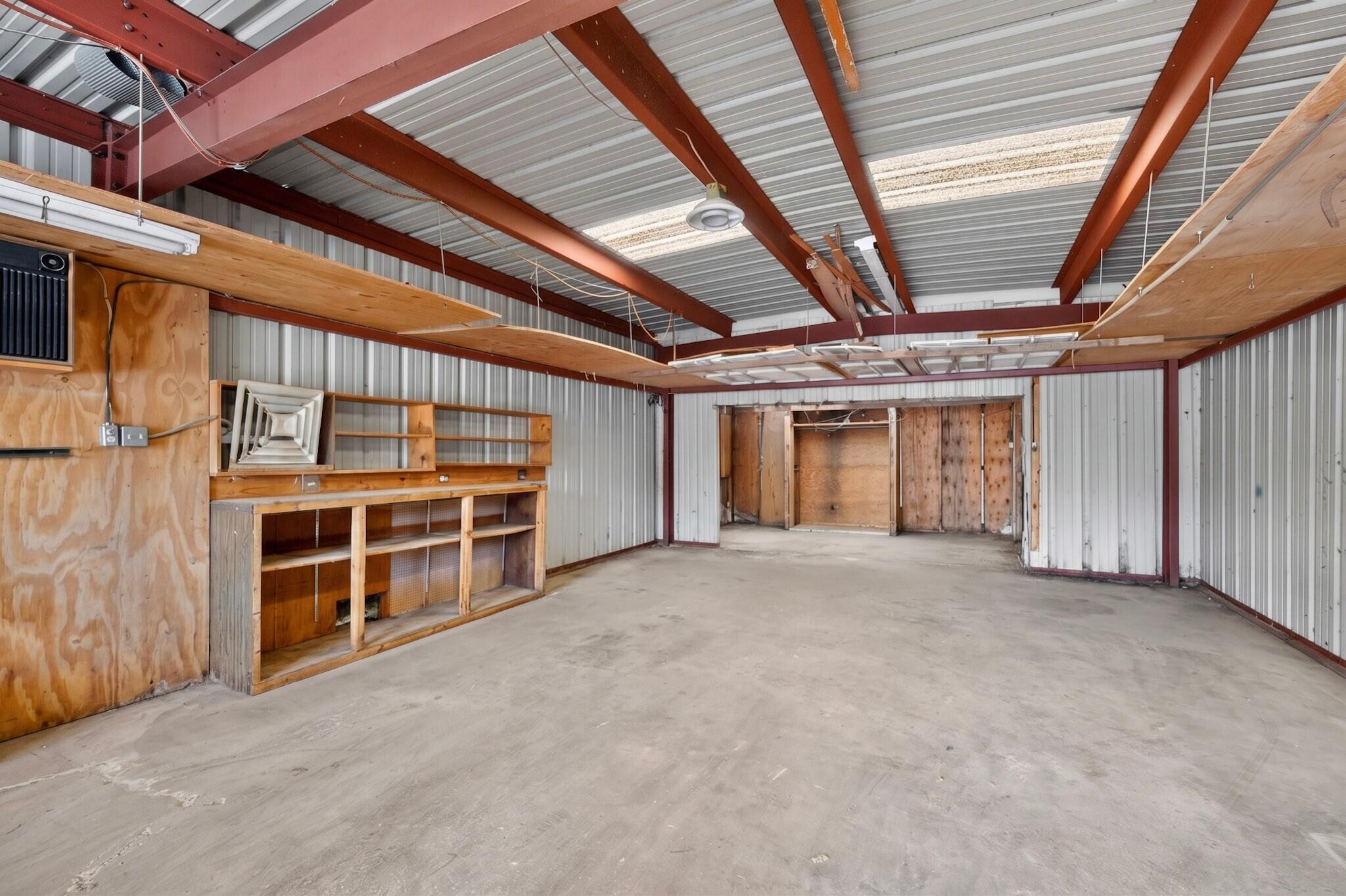 Photo 3 — 9705 Rio Grande Boulevard NW