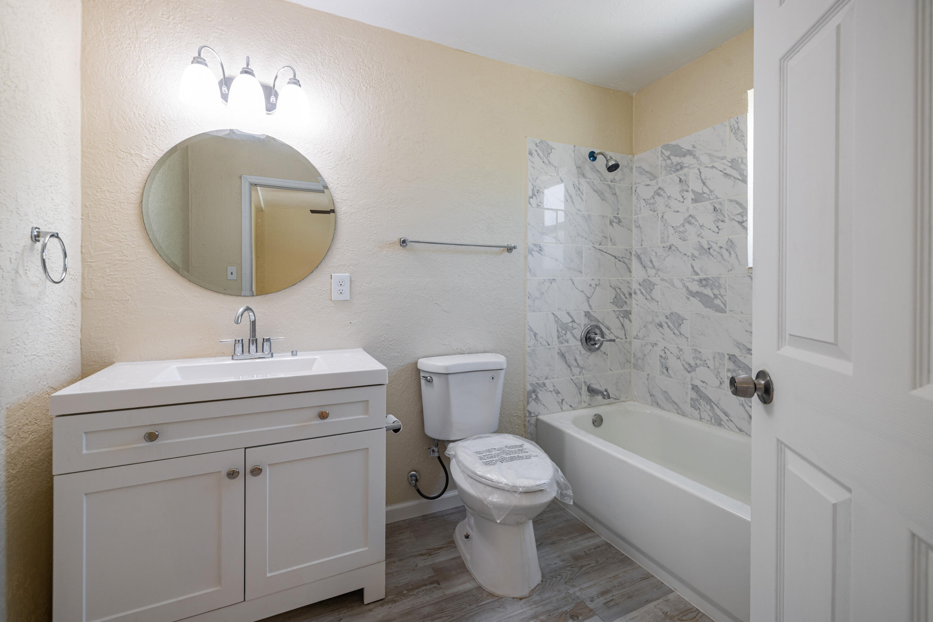 Photo 12 — 711 Anthony Drive