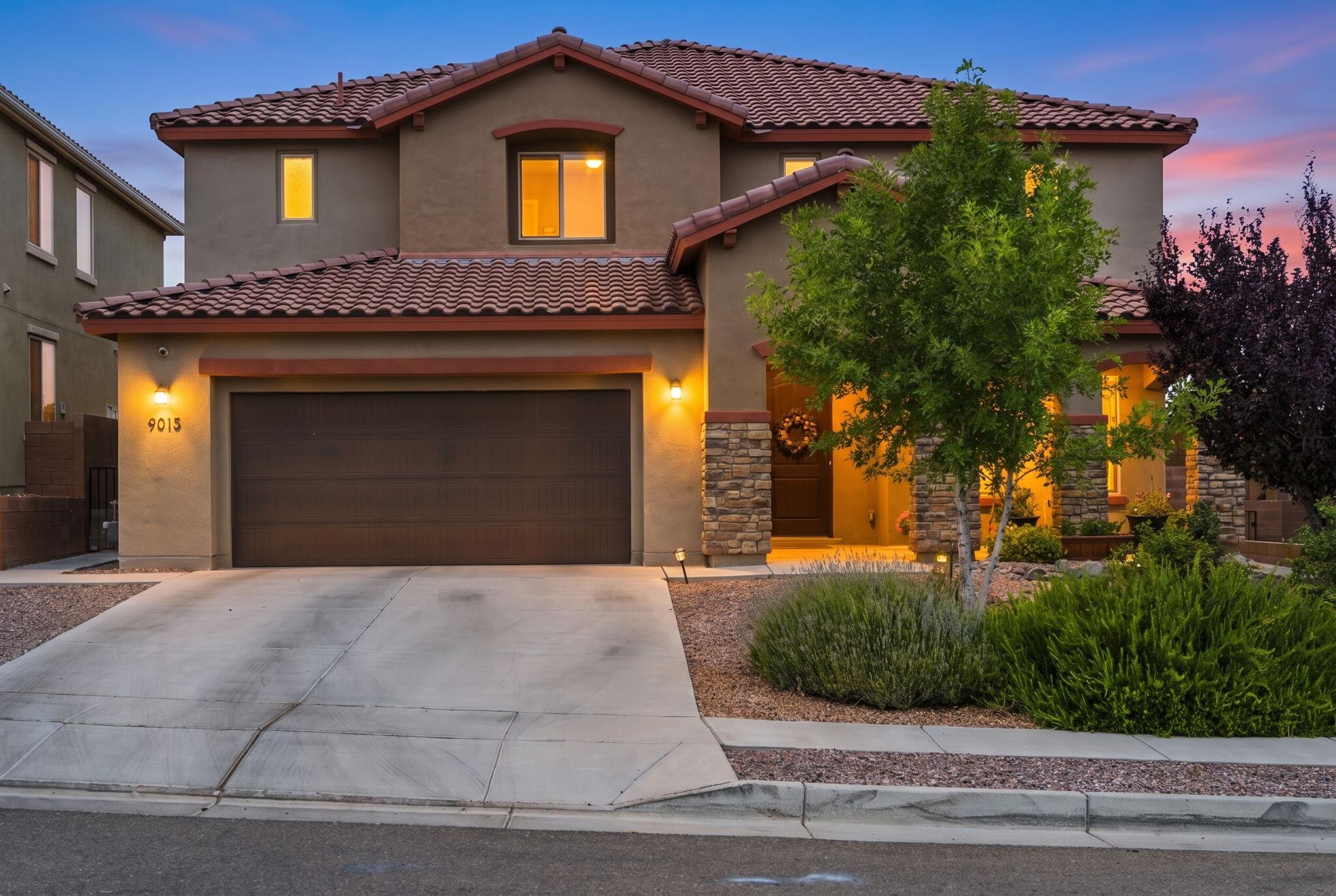 9015 Retablo Road NW, Albuquerque, NM 87120