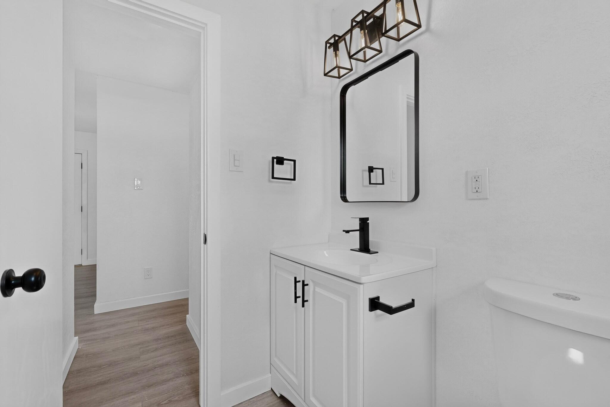 Photo 7 — 6707 Wills Way SW