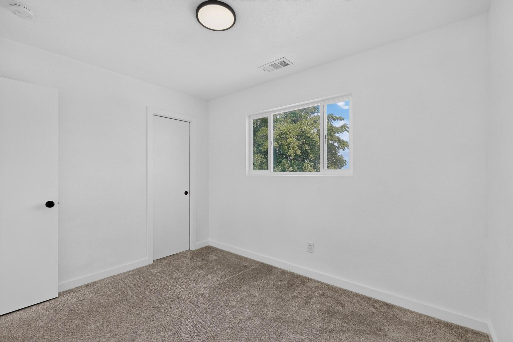 Photo 6 — 6707 Wills Way SW