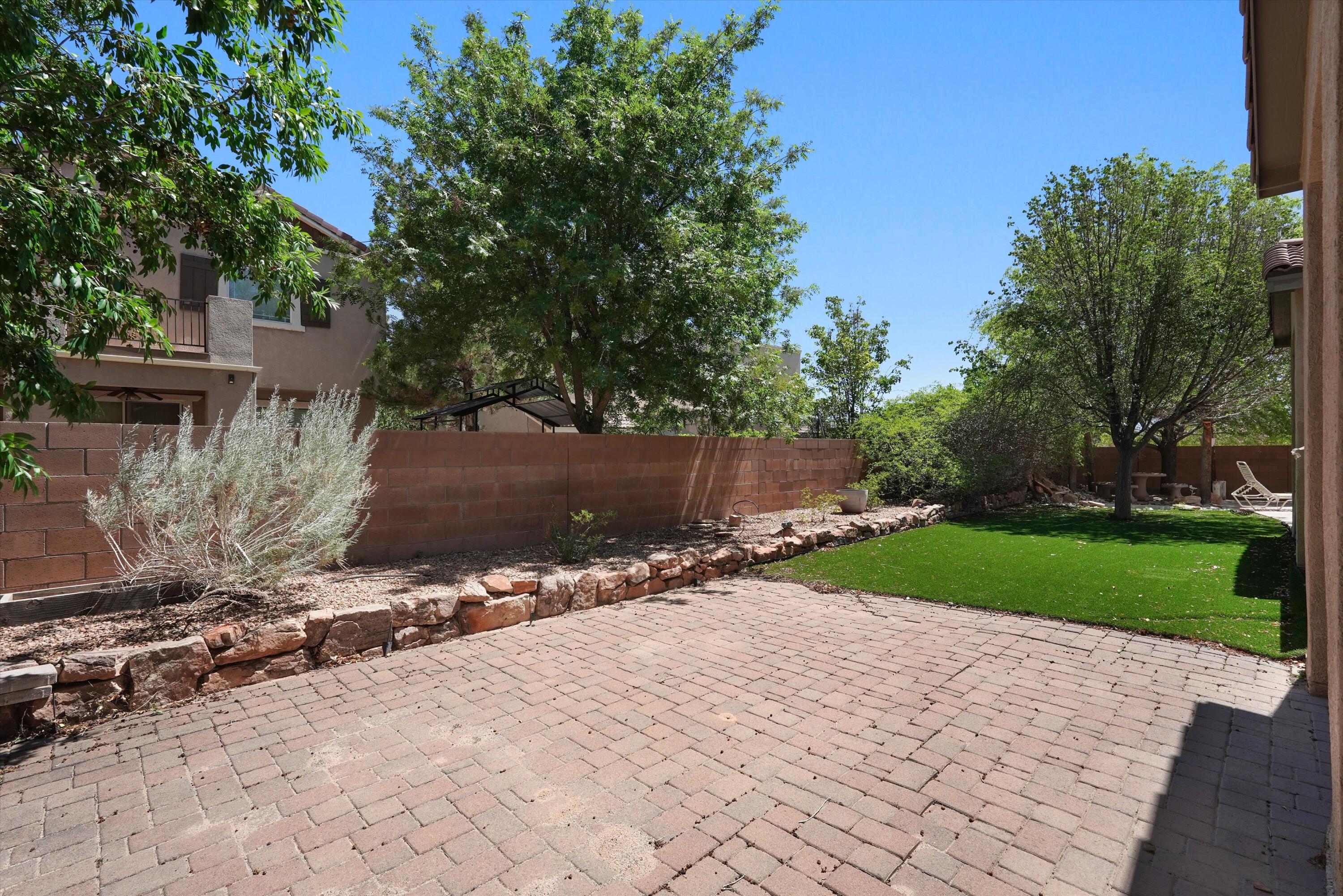 Photo 6 — 8401 Mesa Top Road NW