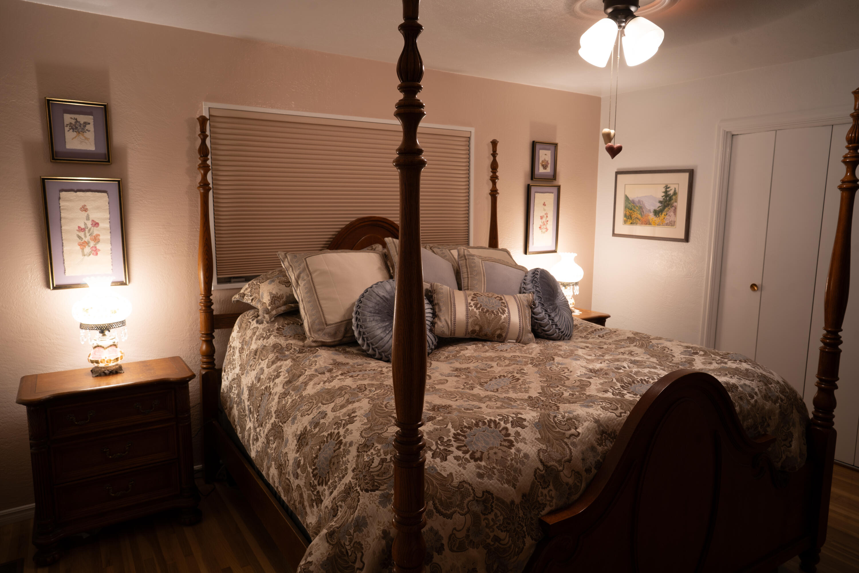 Photo 17 — 1308 Valencia Drive NE