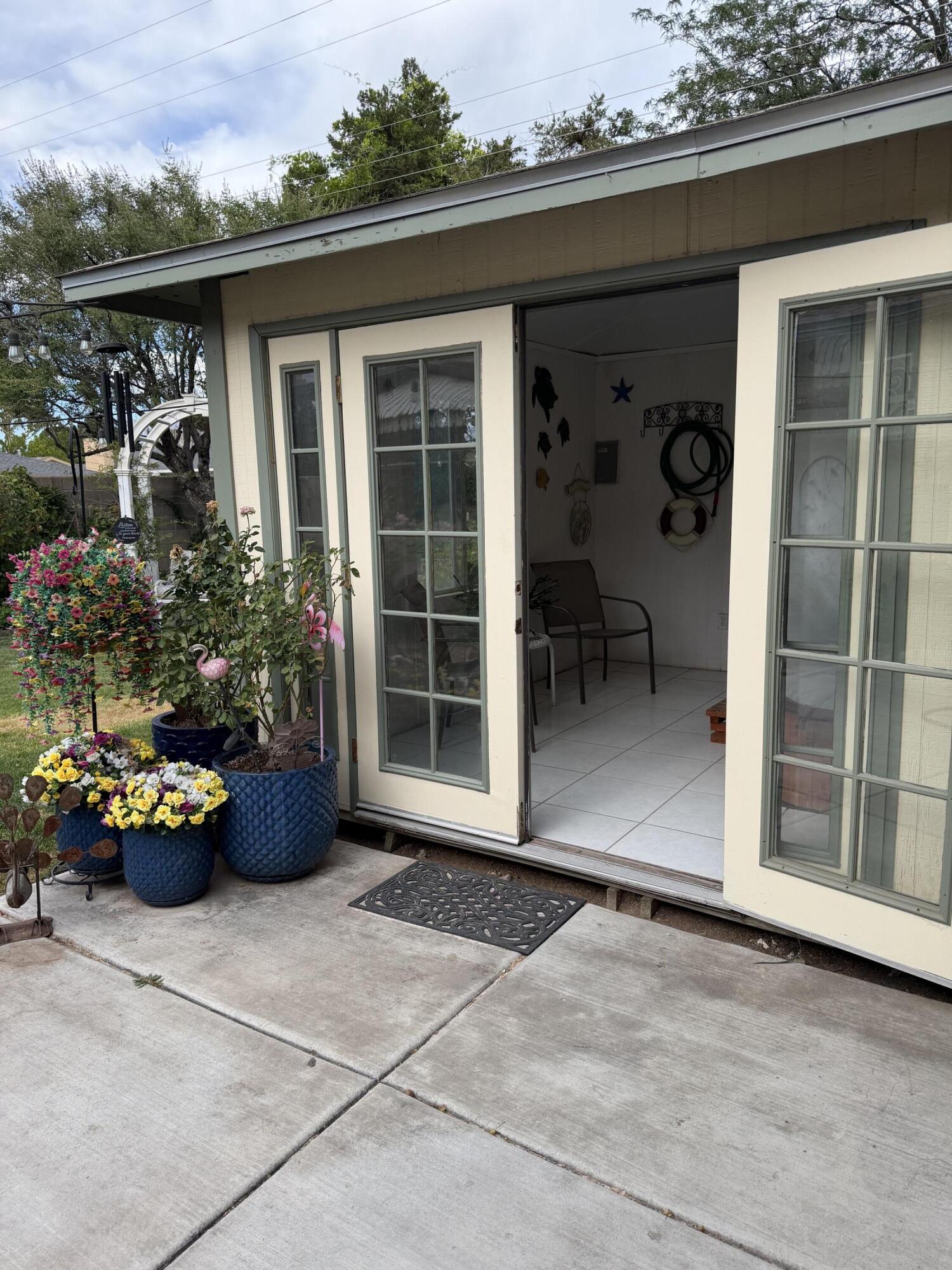 Photo 13 — 1308 Valencia Drive NE