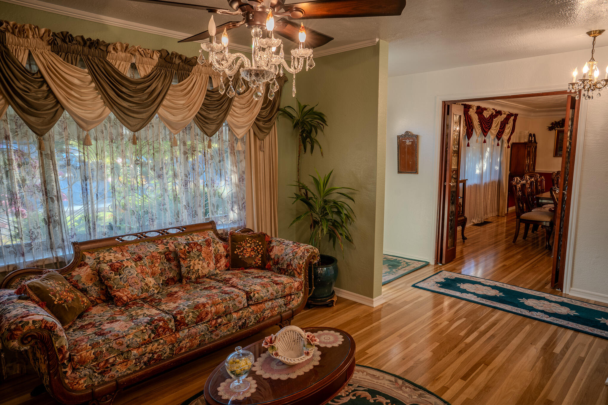 Photo 6 — 1308 Valencia Drive NE