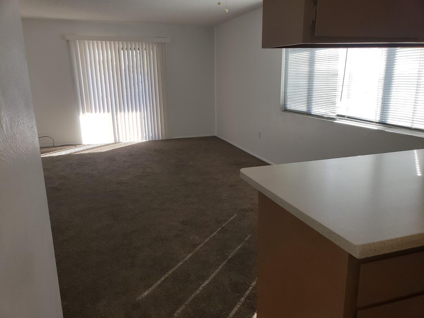 Photo 14 — 1729 Paisano Street NE Apt 4