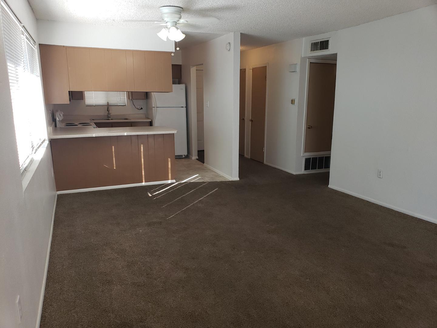 Photo 12 — 1729 Paisano Street NE Apt 4