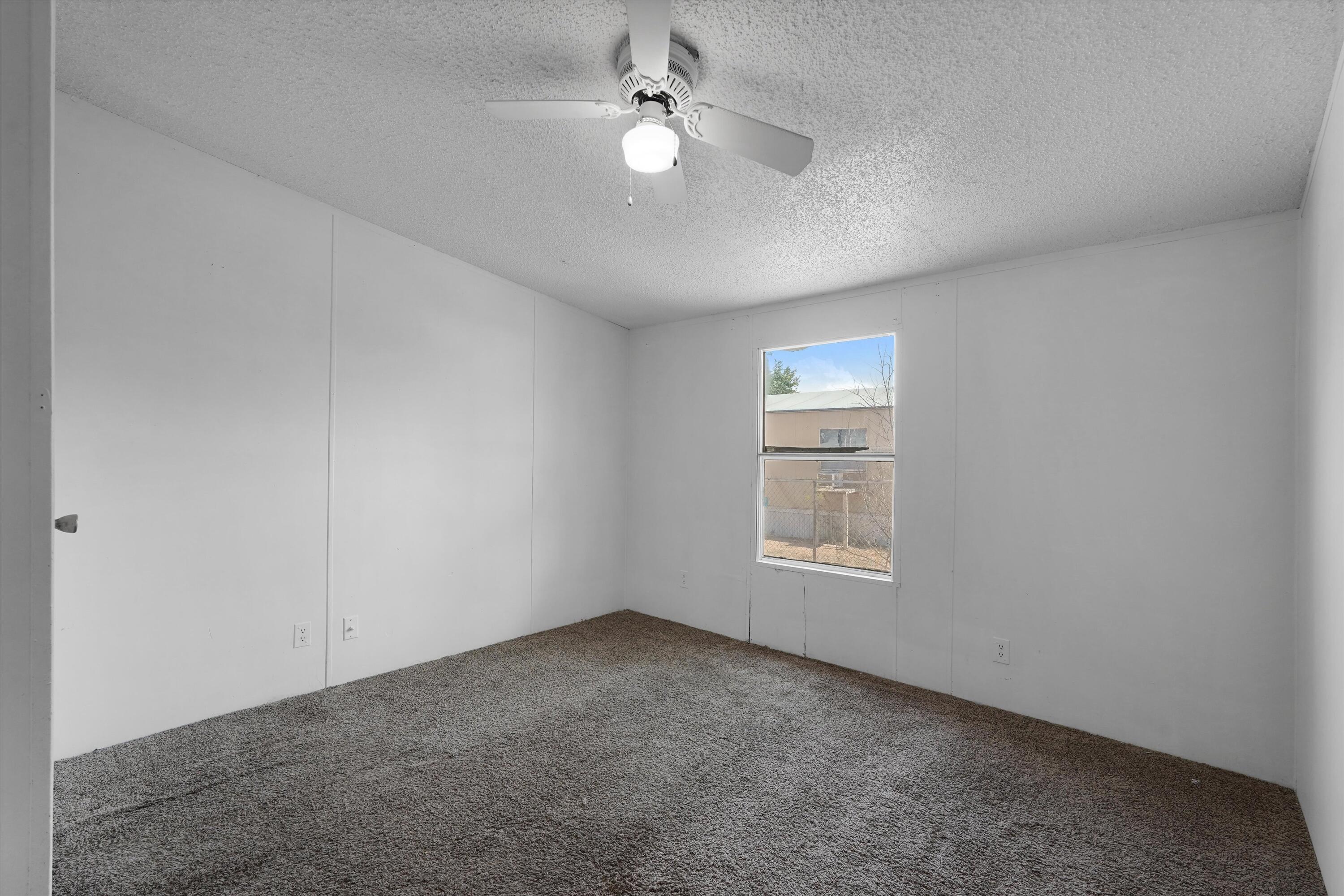 Photo 8 — 4203 Axtell Street SE