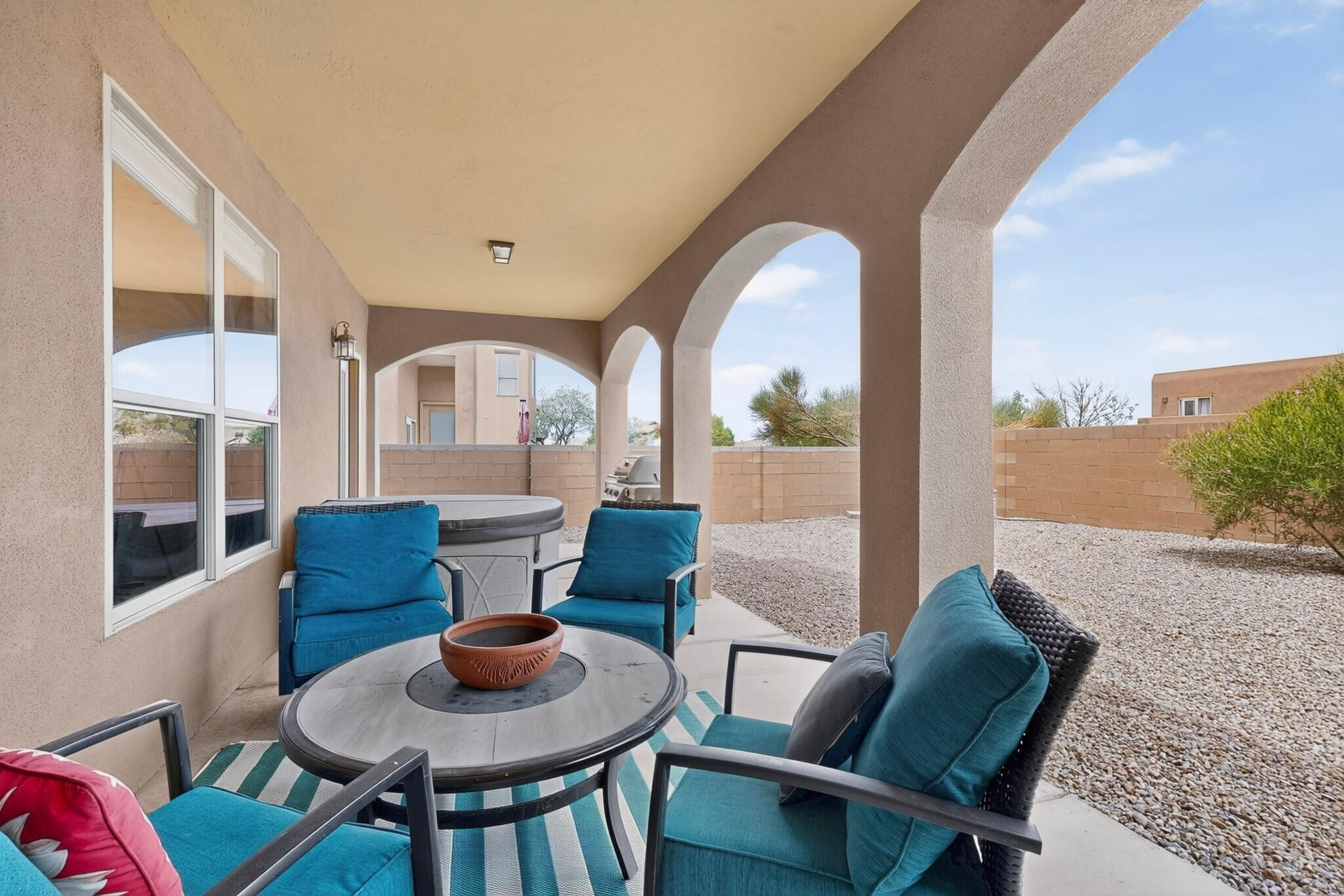 Photo 9 — 1044 Cristanos Drive