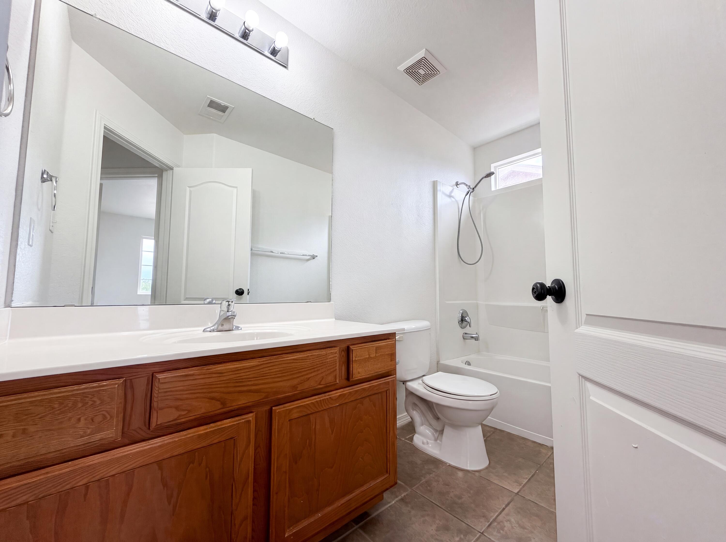 Photo 11 — 429 Playful Meadows Drive NE