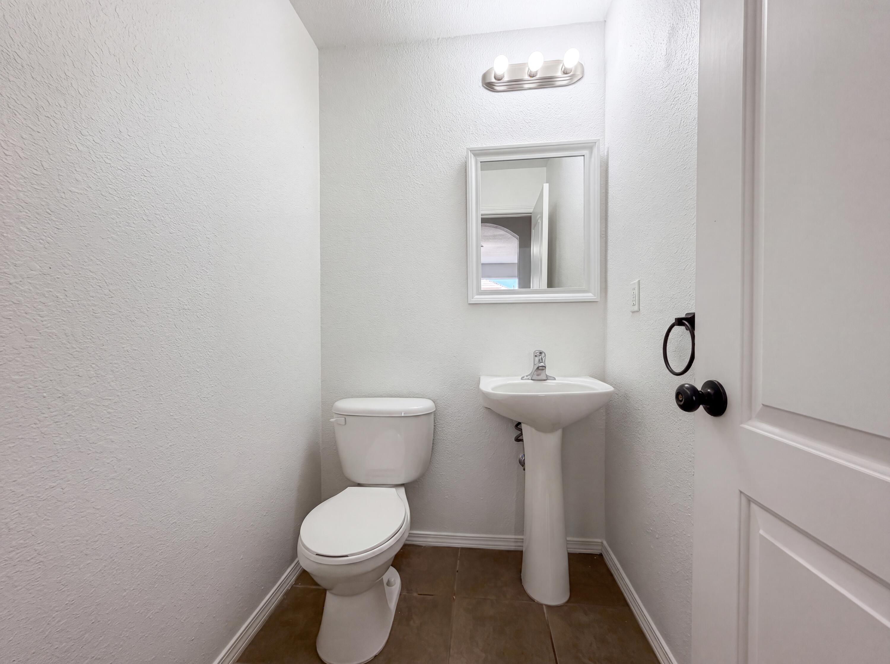 Photo 10 — 429 Playful Meadows Drive NE