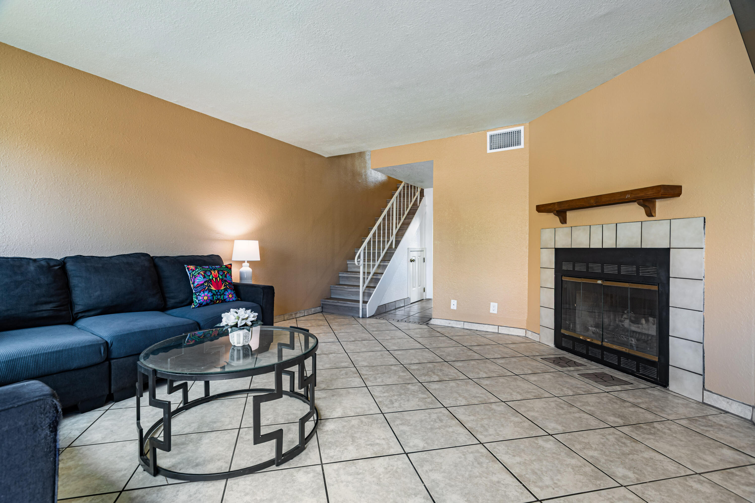 3301 Monroe Street NE UNIT J109, Albuquerque, NM 87110