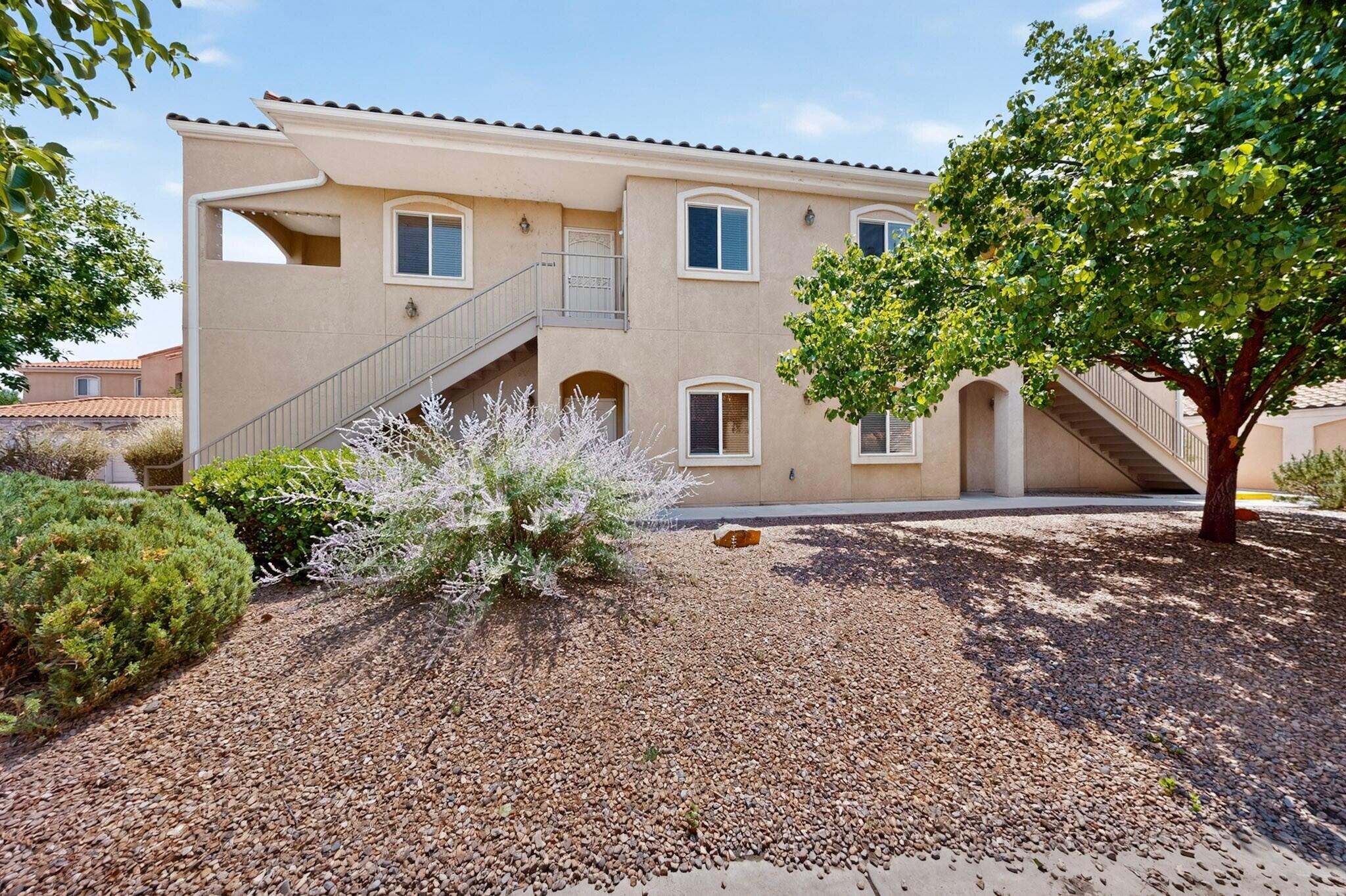 Photo 5 — 6800 Vista Del Norte Road NE #1722