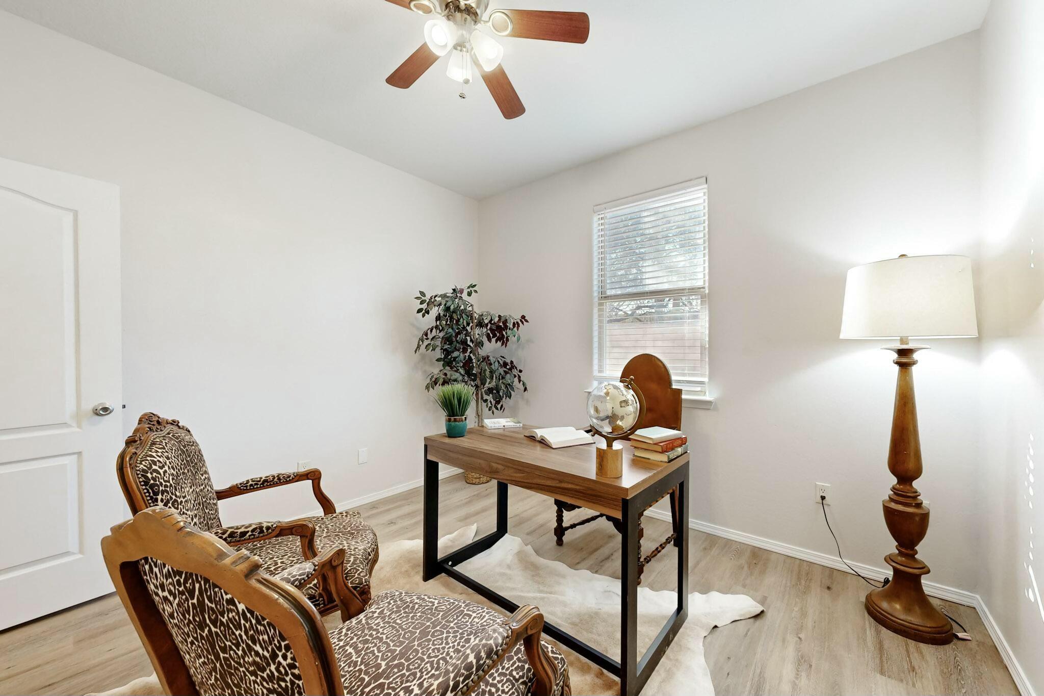 Photo 12 — 233 Shangri La Court NW