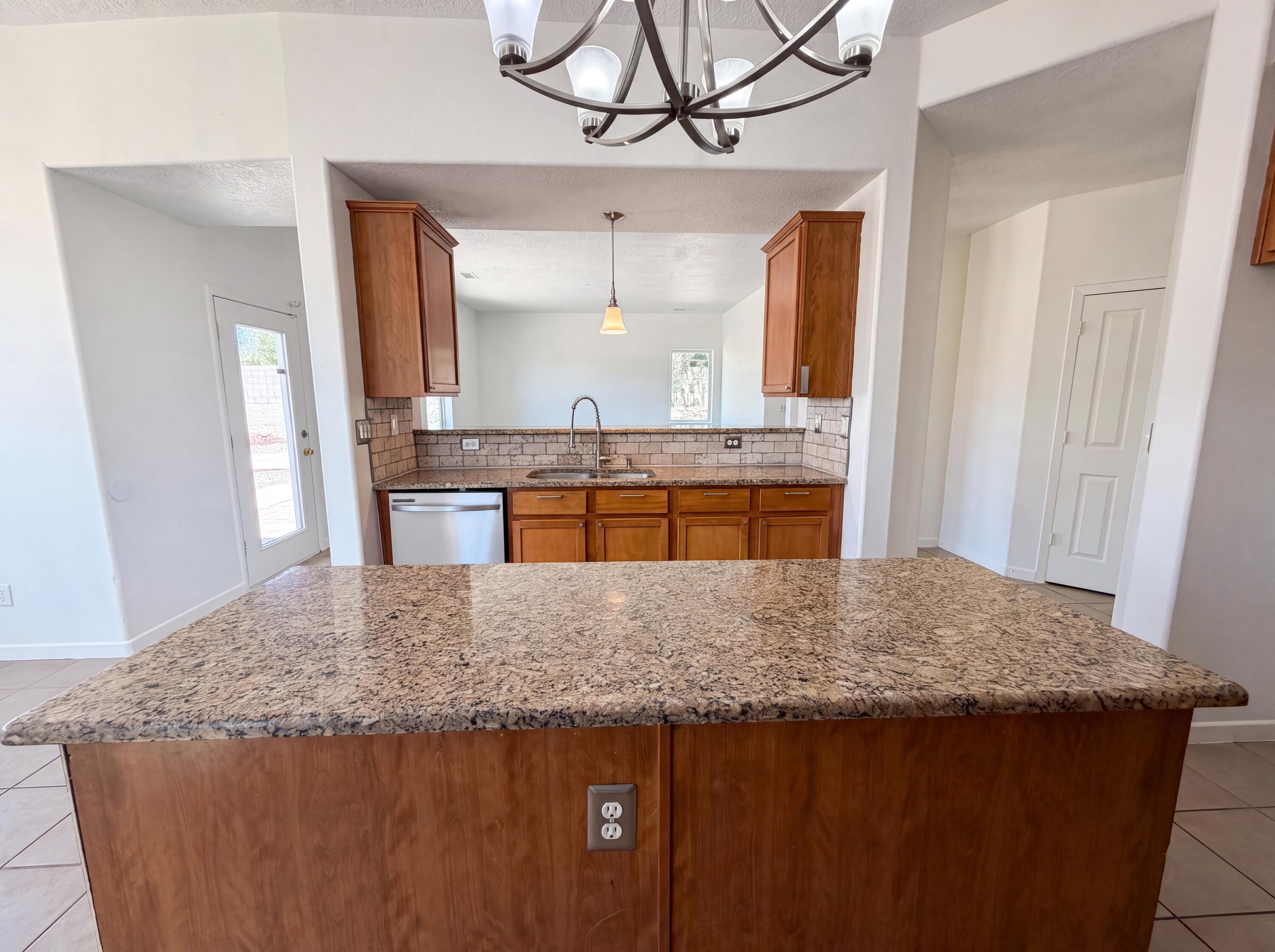 Photo 17 — 2516 Milagro Ridge Court NE