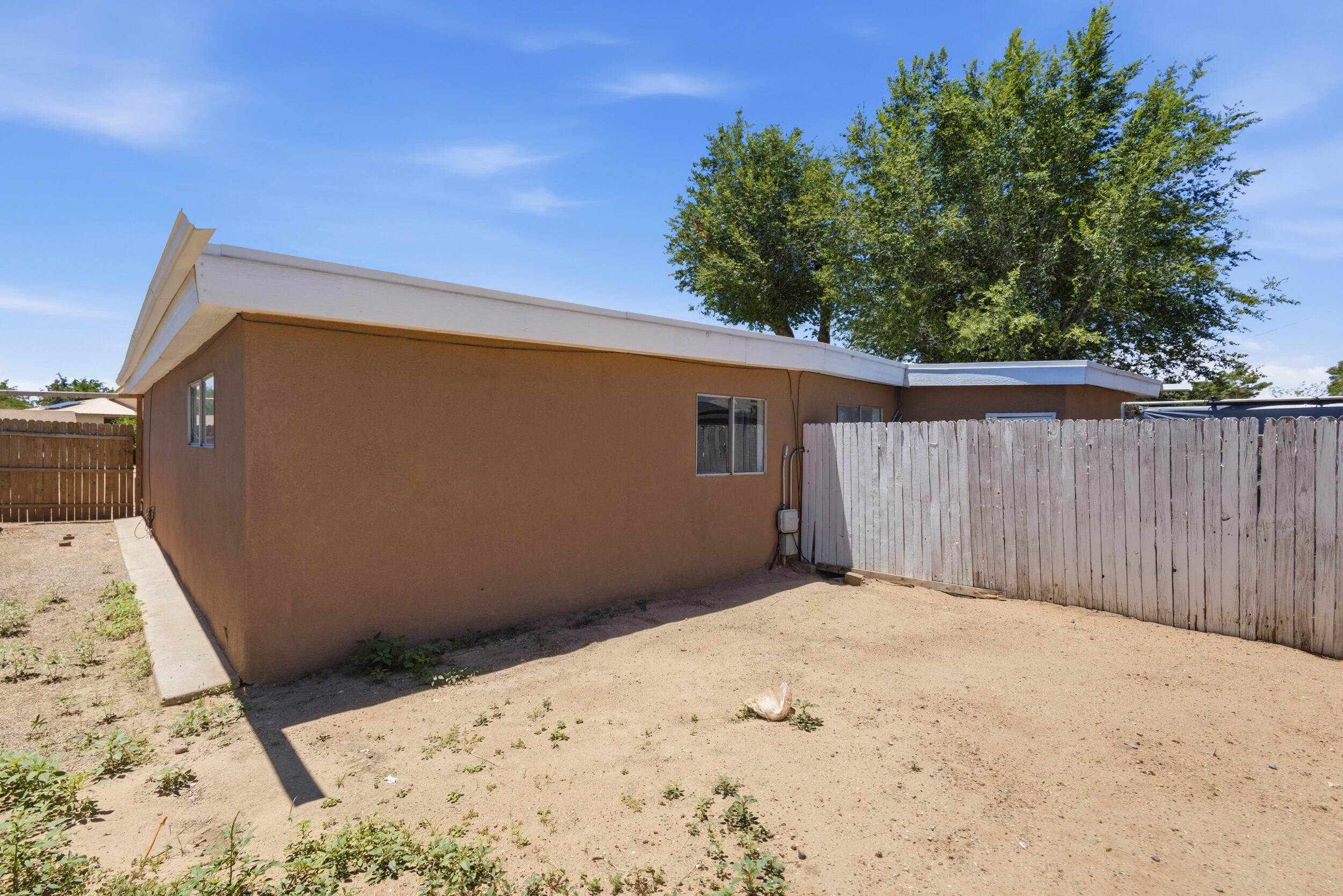 Photo 14 — 1609 Lundy Lane SW